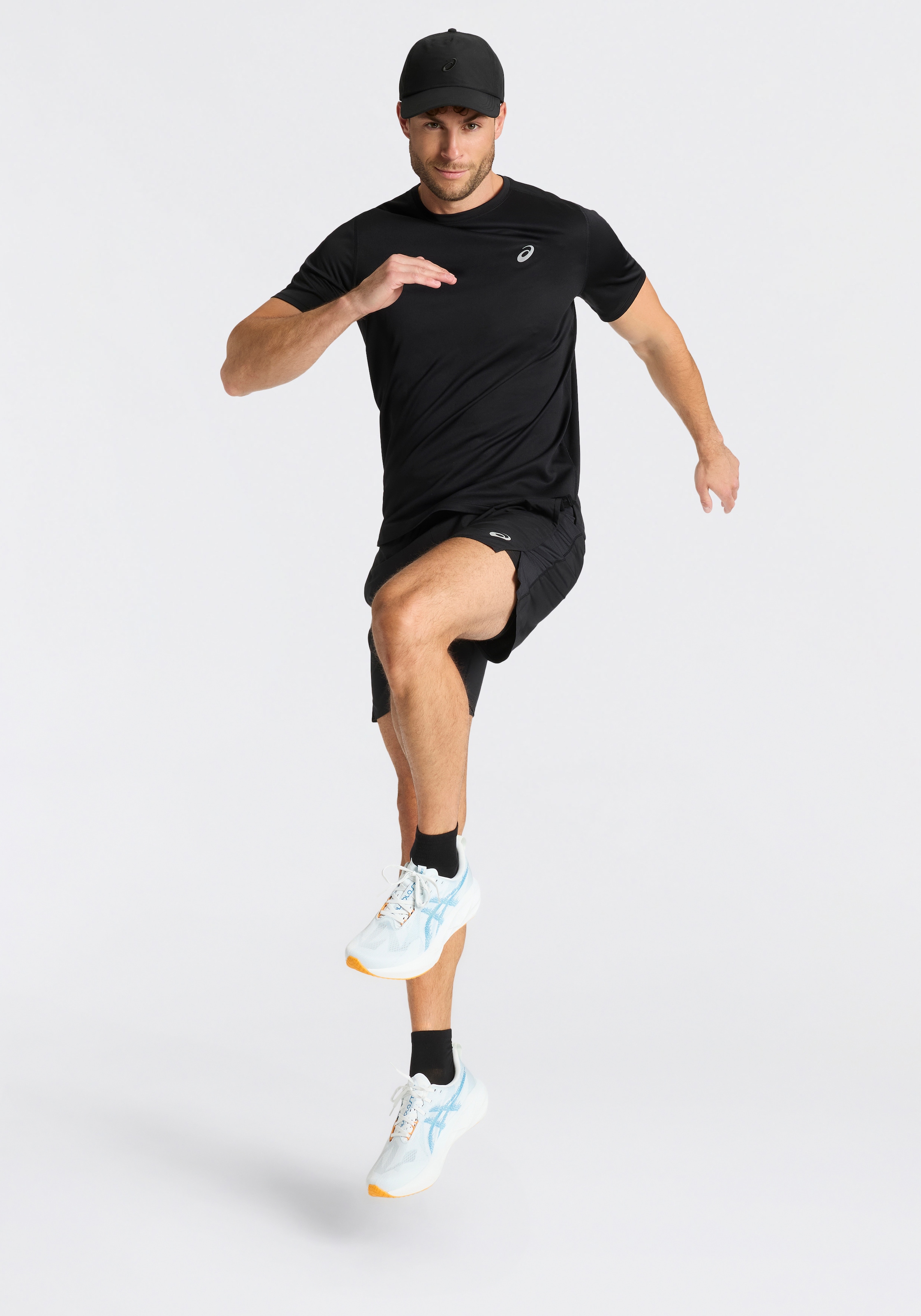 Asics Short de course »ASICS CORE 2-N-1 7IN SHORT«