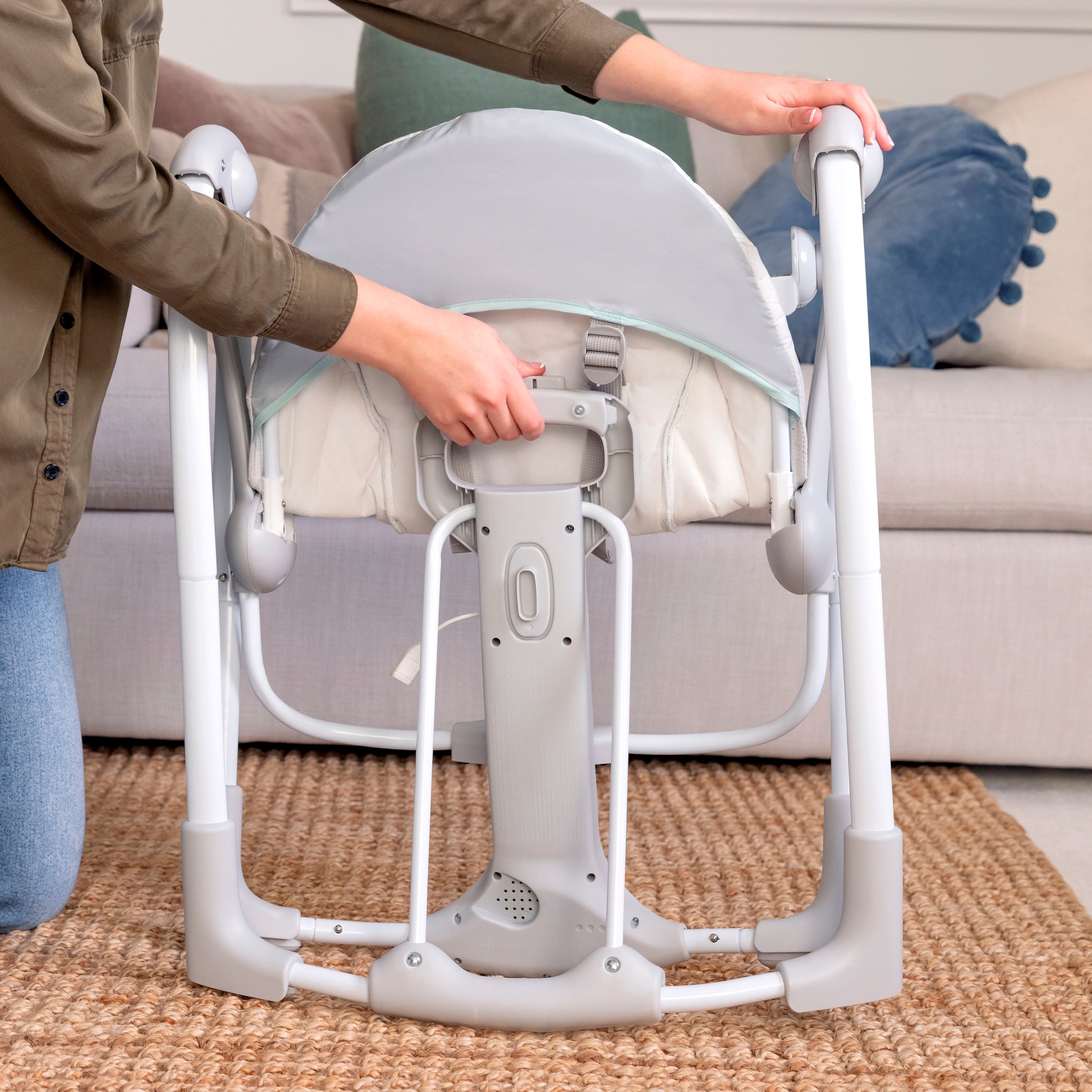 ingenuity Transat pour bébé »Cozy Spot Swing 'n Go Portable Swing« bis 9 kilos mit Sound-Effekt