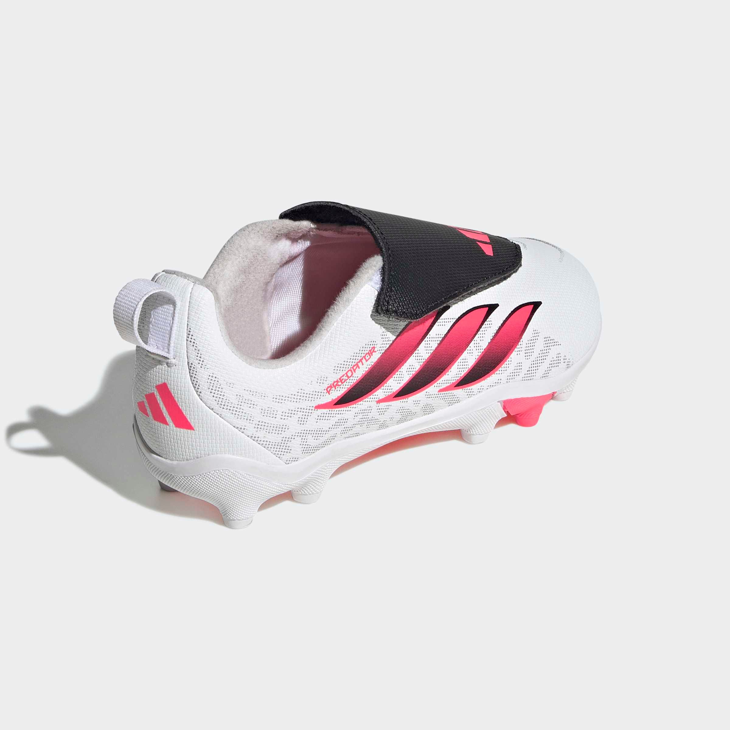 adidas Performance Fussballschuh »PREDATOR CLUB KIDS , KLETTVERSCHLUSS, FESTE BÖDEN/MULTI GROUND«  für viele verschiedene Böden geeignet, für Jugendliche & Kinder