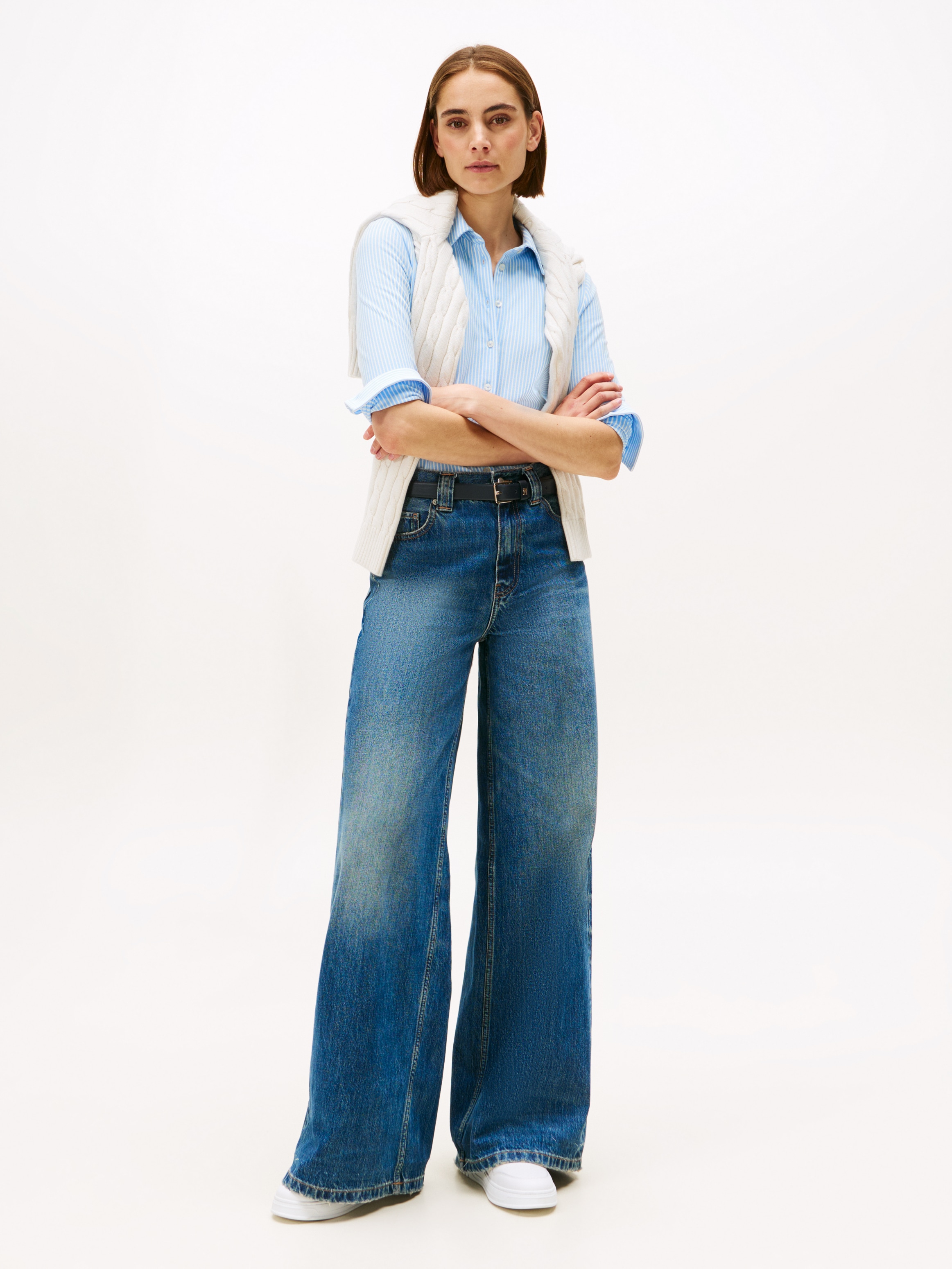 Tommy Hilfiger Poloshirt »1985 SLIM PIQUE BTN DOWN LS mit Polokragen und Label« Baumwollmischung, slim fit