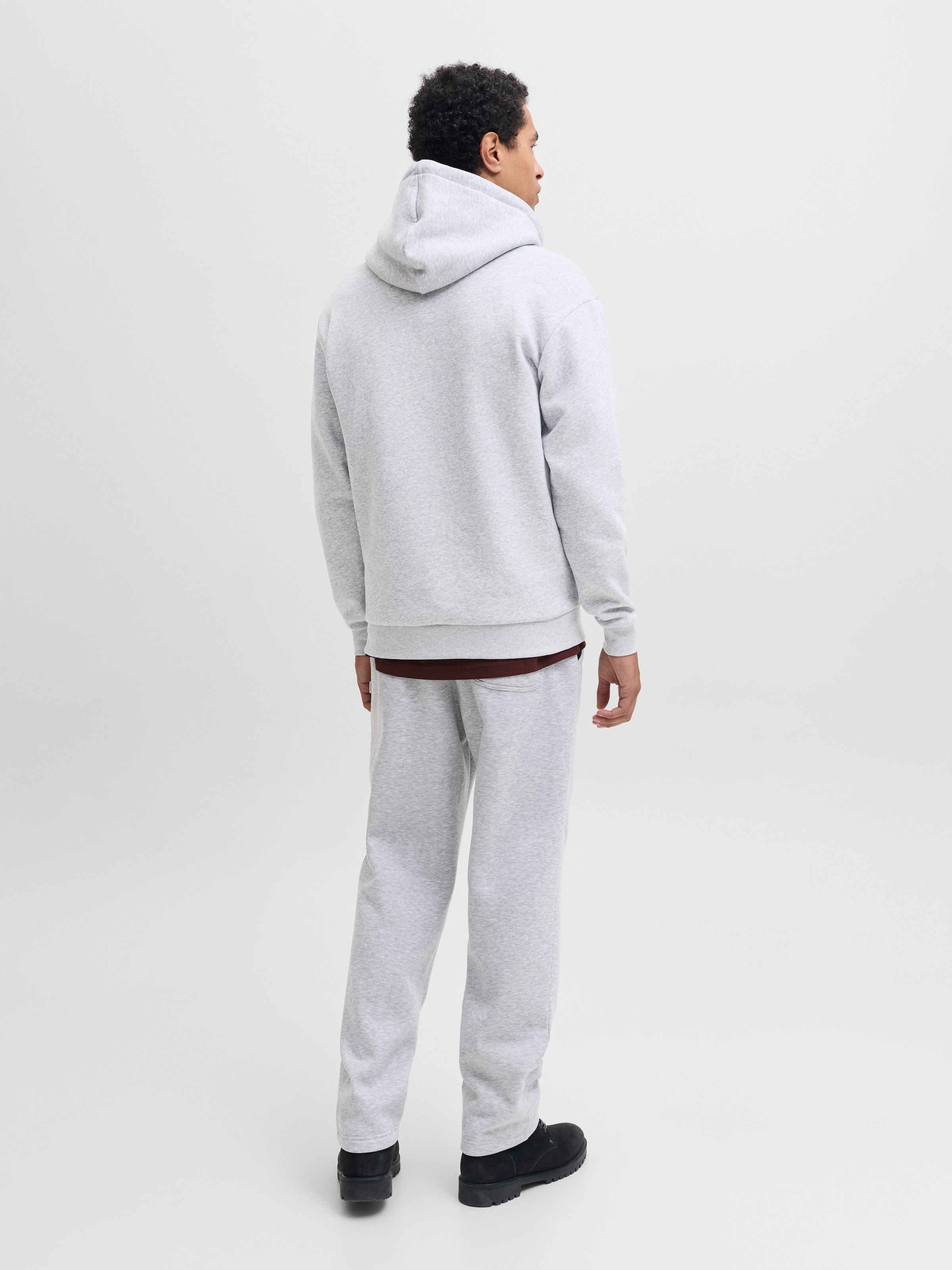 Jack & Jones Sweat à capuche »JJEBRADLEY SWEAT HOOD UNC SET PK MP«, 2 avec pantalon de survêtement, mélange de matières, coupe ample
