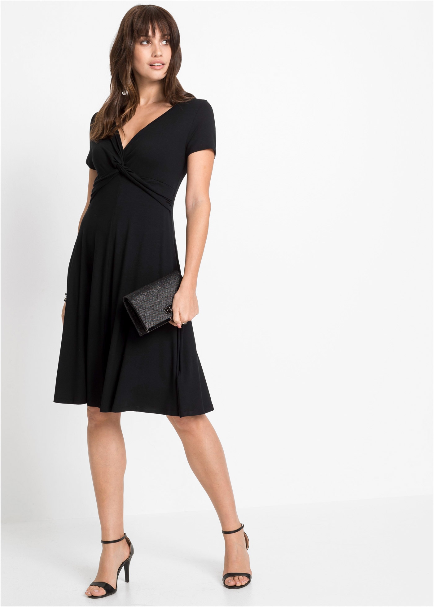 bonprix Robe en jersey für warme Tage, aus Viskose und Elasthan, ausgestellte Passform