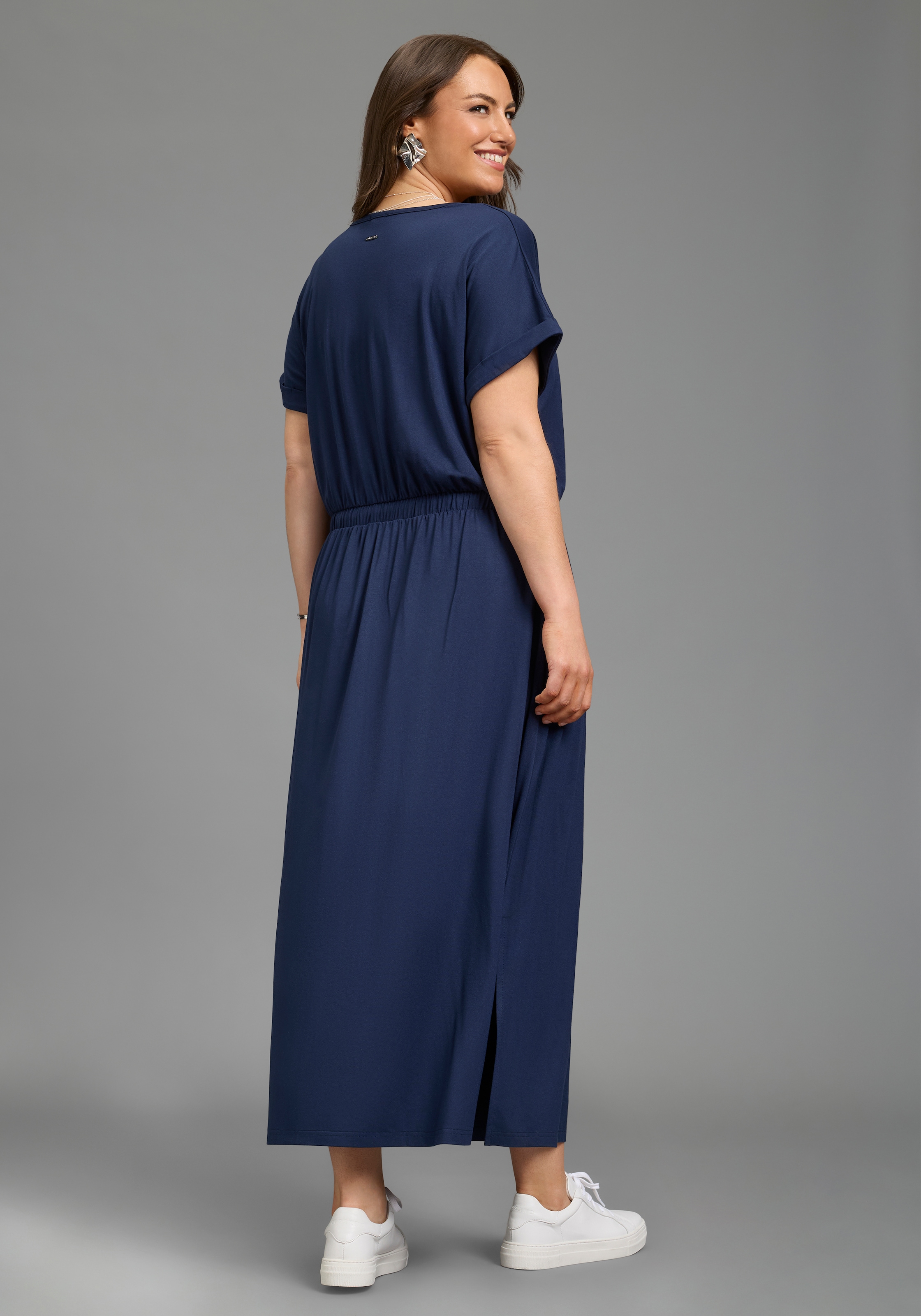 Laura Scott CURVE Jerseykleid Eingrifftaschen knöchellanger Schnitt, V-Ausschnitt, praktische Eingrifftaschen