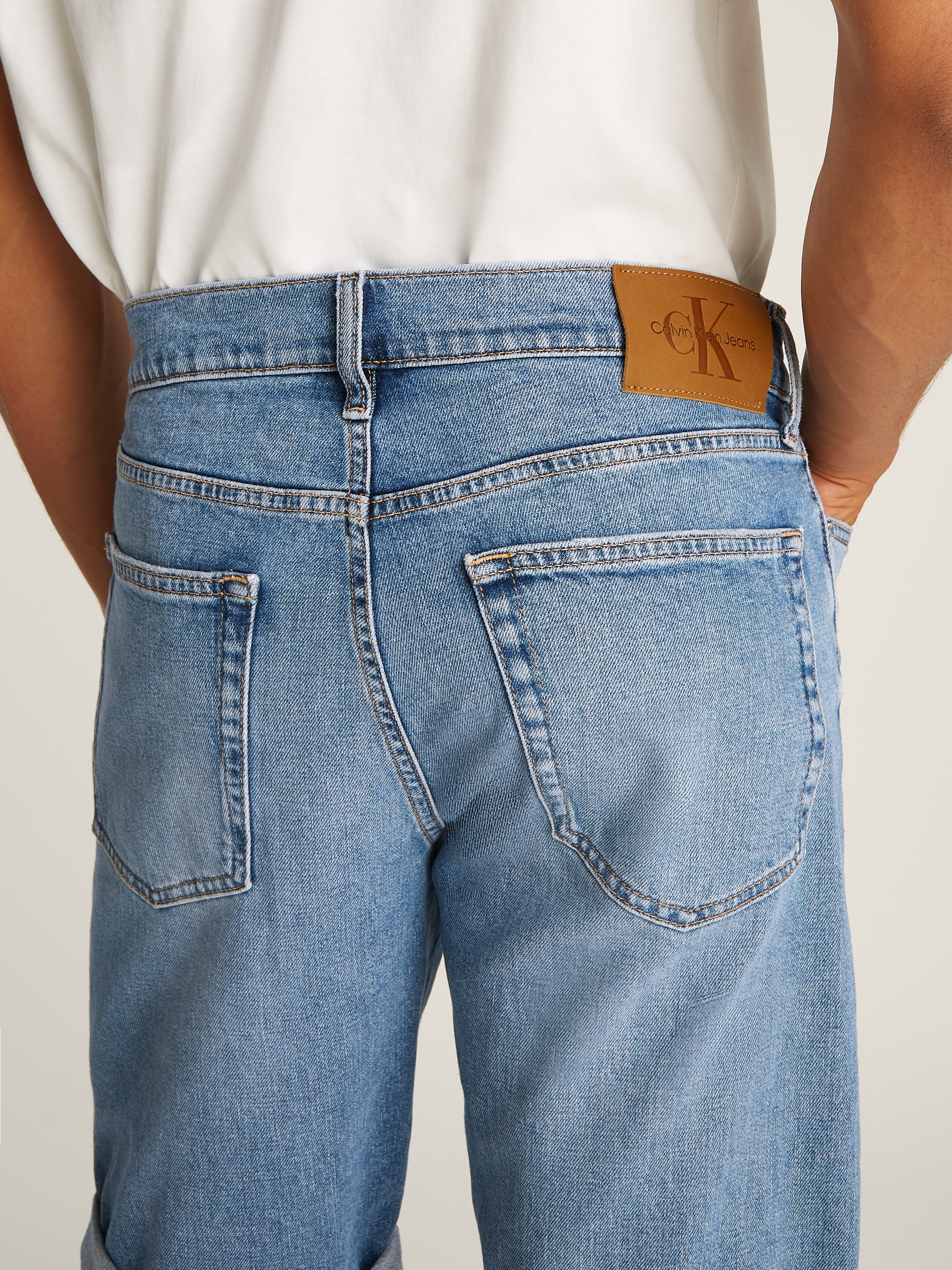 Calvin Klein Jeans Short »SLIM SHORT«  mit Umschlagsaum