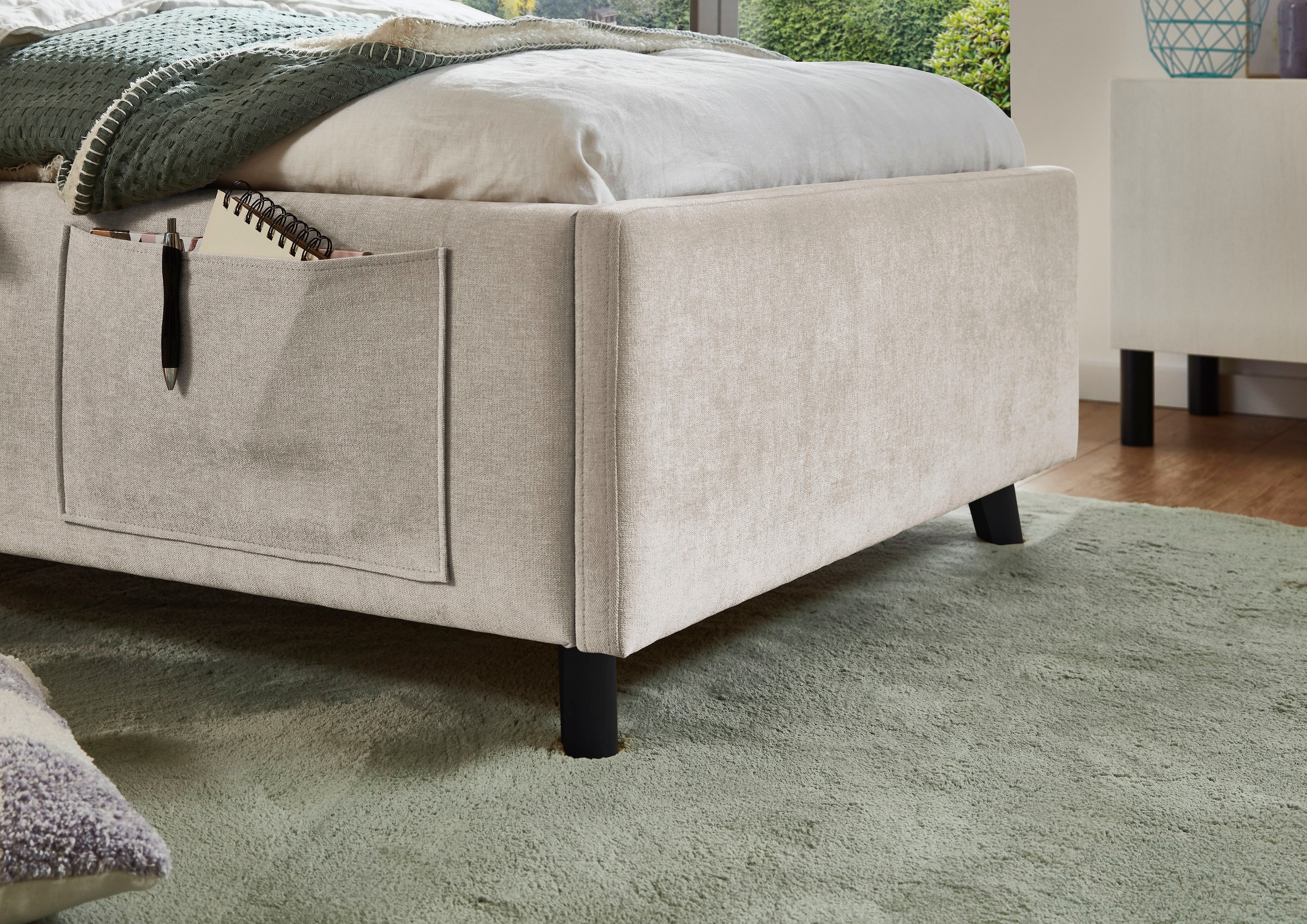 meise.möbel Lit d'enfant »COSY in de Breiten 90, 120 & 140 erhältlich, wahlweise mit Bettkasten« disponible avec pied en bois noir ou chêne, incl. prise USB