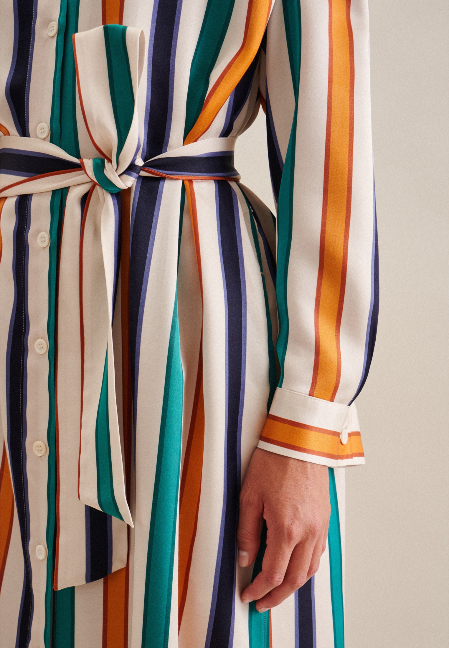 seidensticker Sommerkleid »Schwarze Rose« Langarm Kragen Streifen