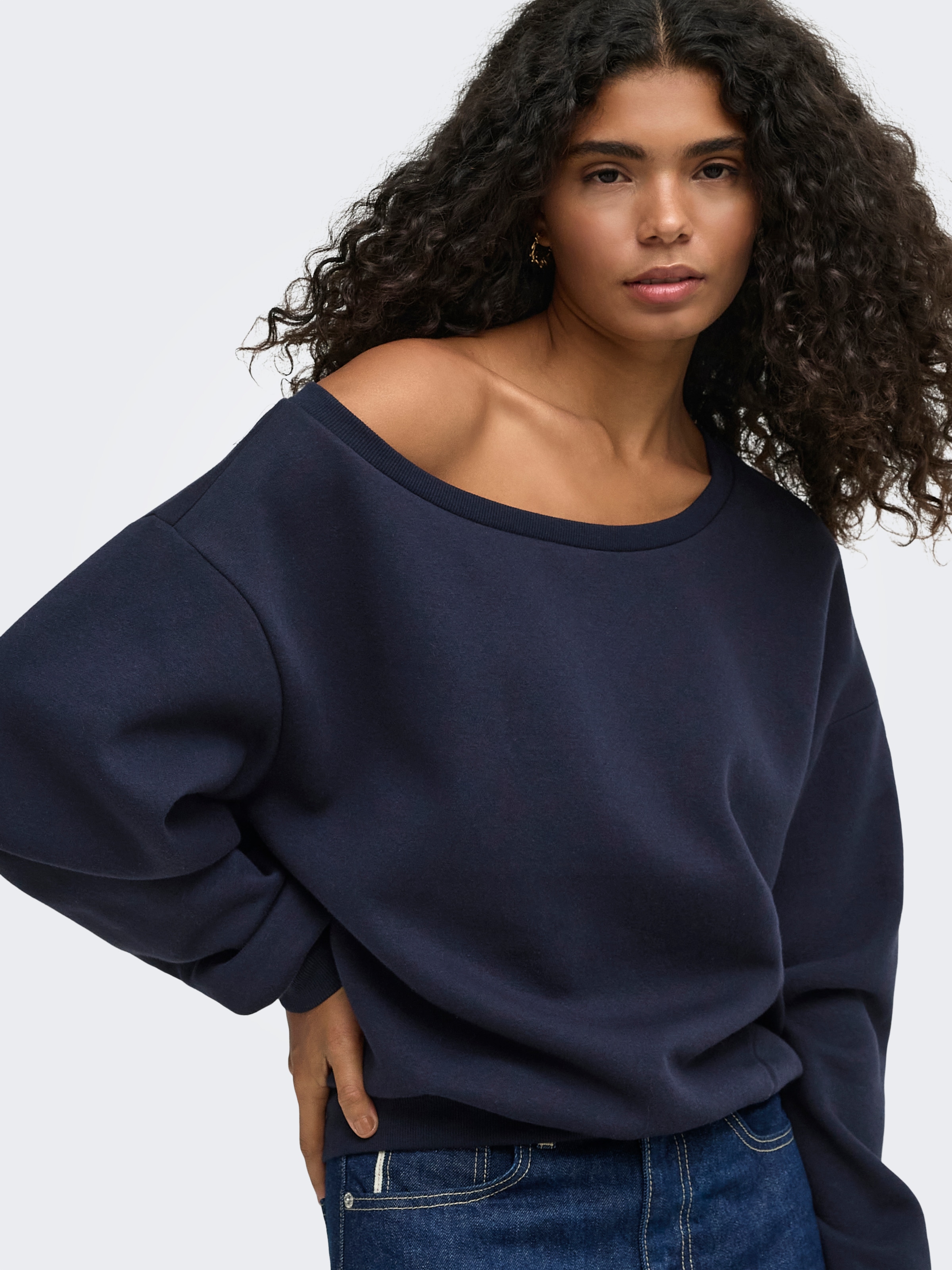 ONLY Sweat-shirt »ONLRHINA L/S ONE SHOULDER NOOS SWT«, mélange de coton, oversize
