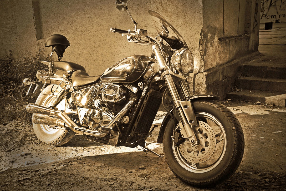 Papermoon Fototapete »Vintage Motorrad.«