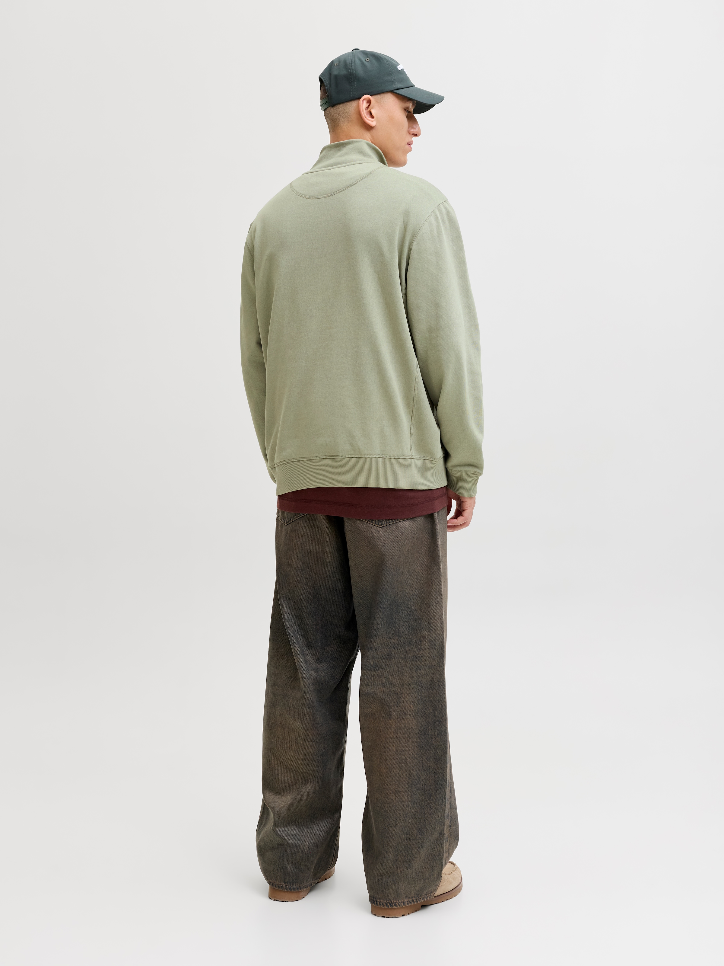 Jack & Jones Sweatshirt »JORNORREBRO EMB SWEAT HIGH NECK SN«
