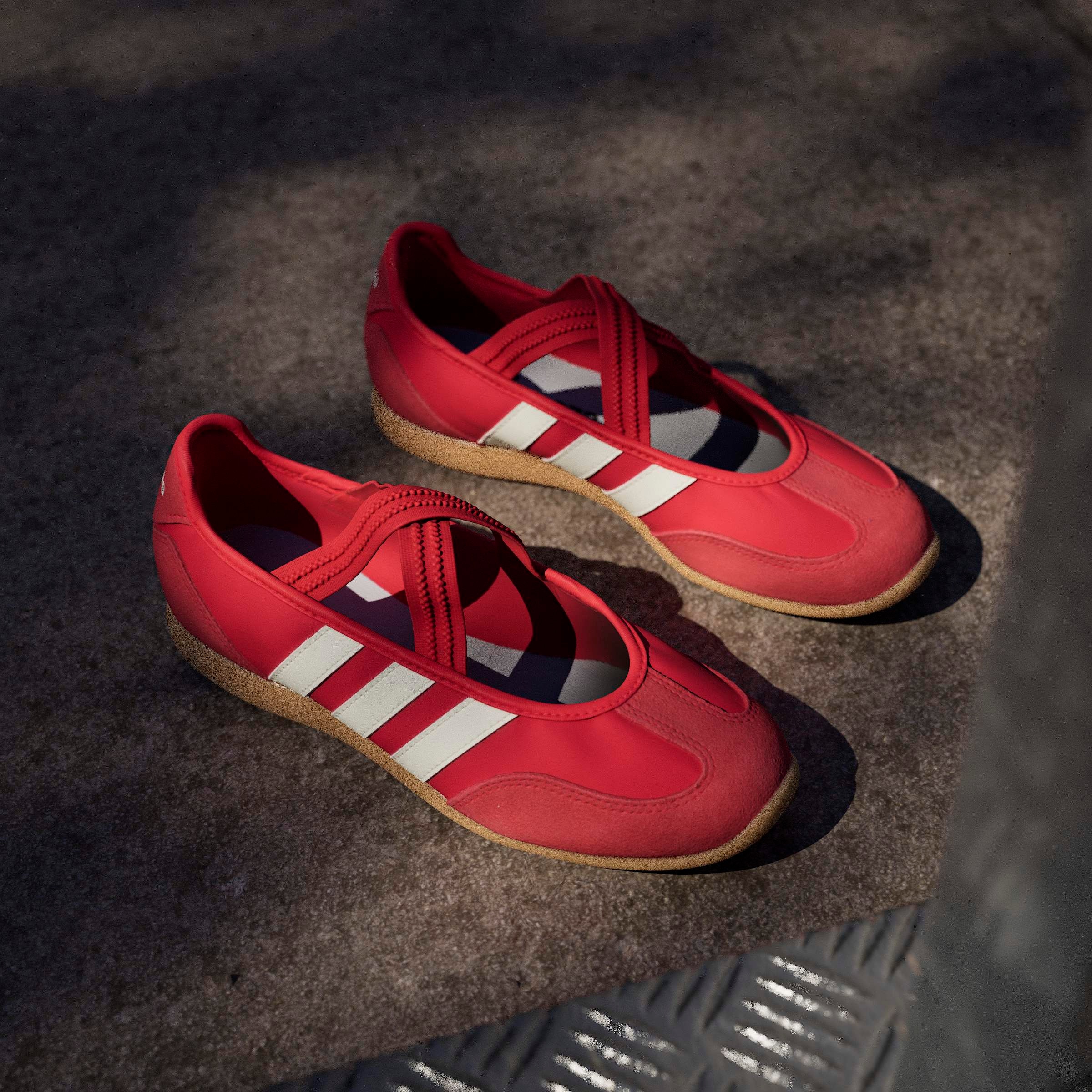 adidas Sportswear Ballerines Sneaker »BARREDA MARY JANE«  Design sur les traces de l'adidas Samba Mary Jane