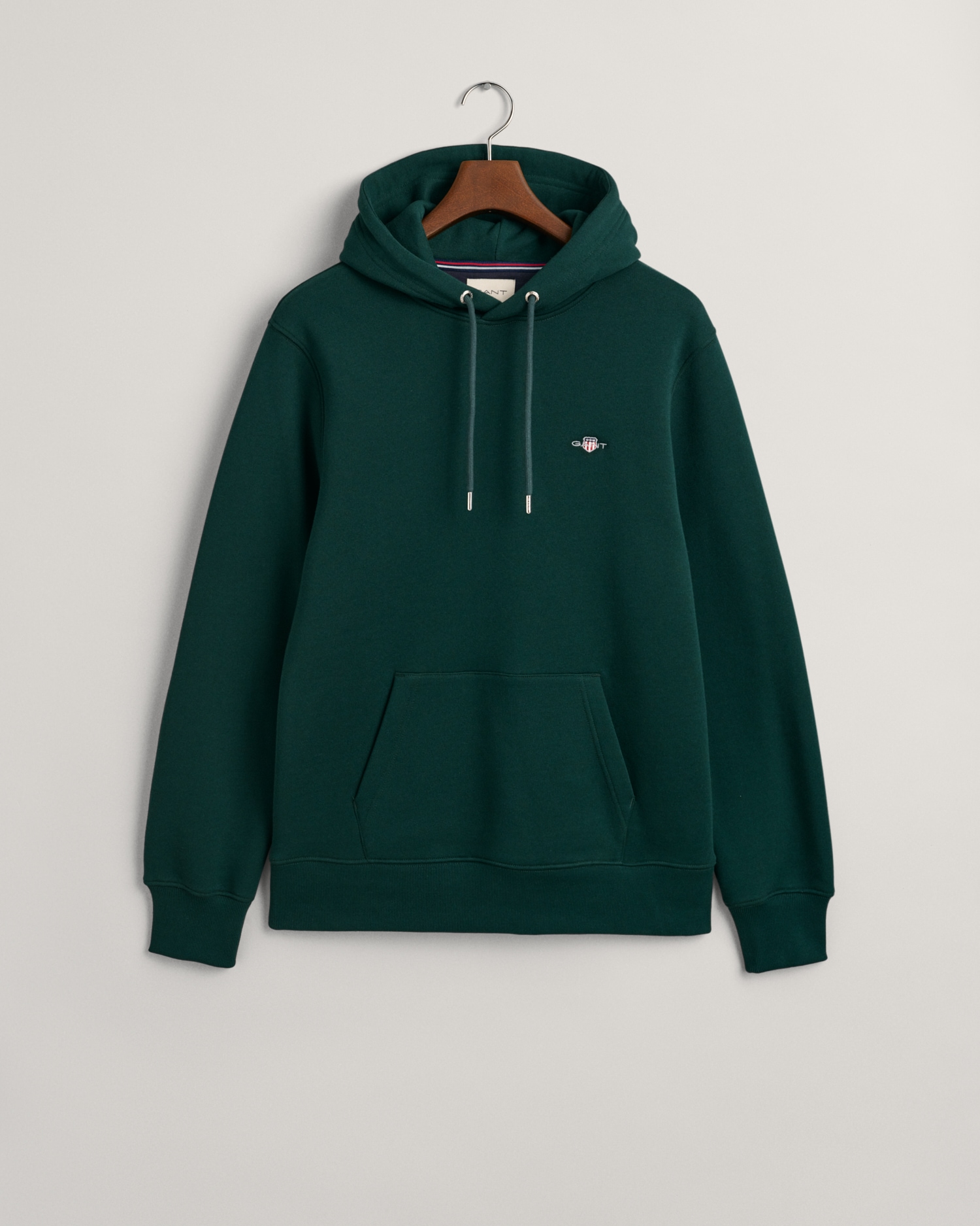 Gant Hoodie »REG SHIELD HOODIE« mit Logostickerei auf der Brust