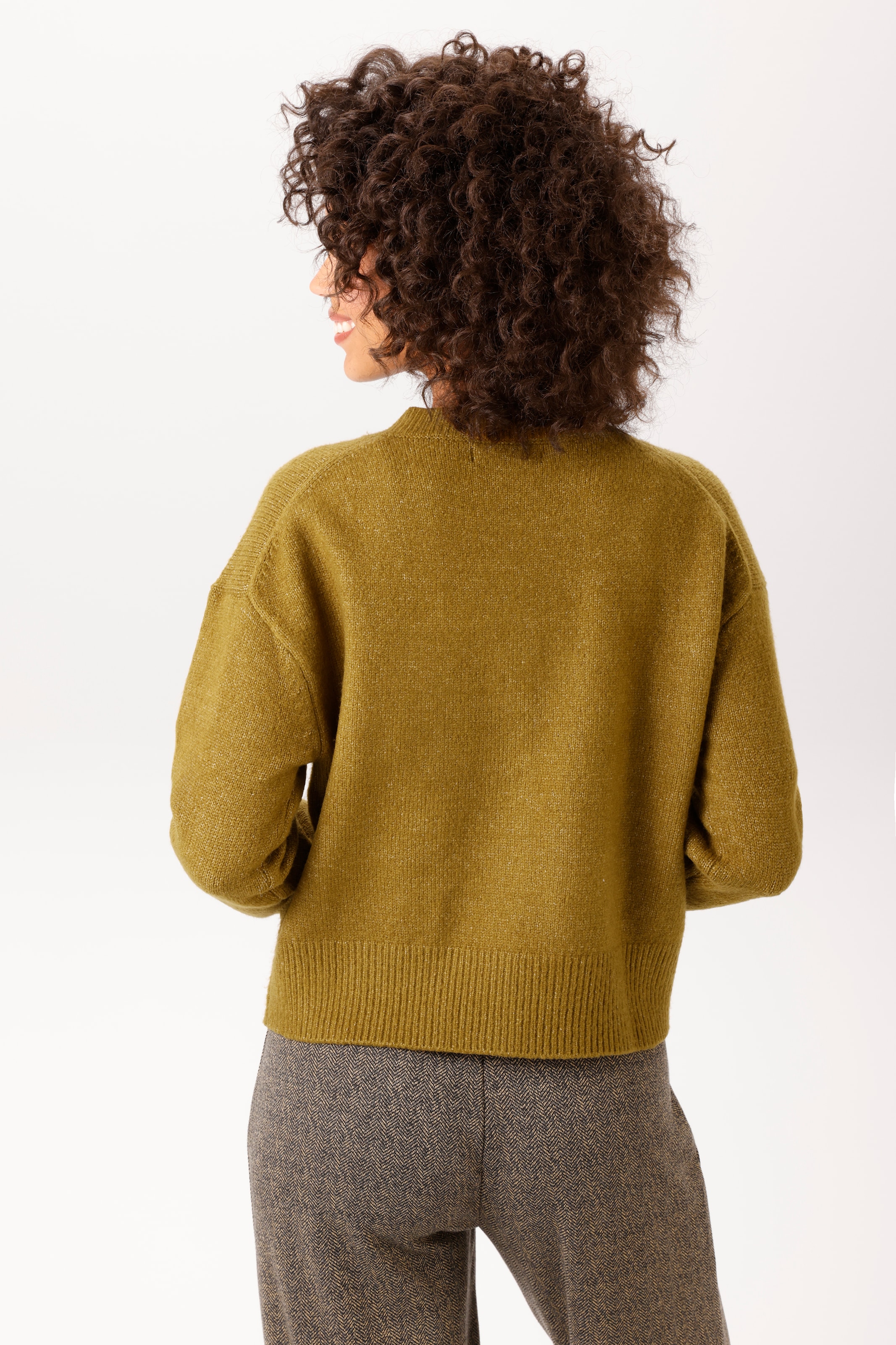 Aniston CASUAL Strickjacke aus effektvollem Melange-Garn