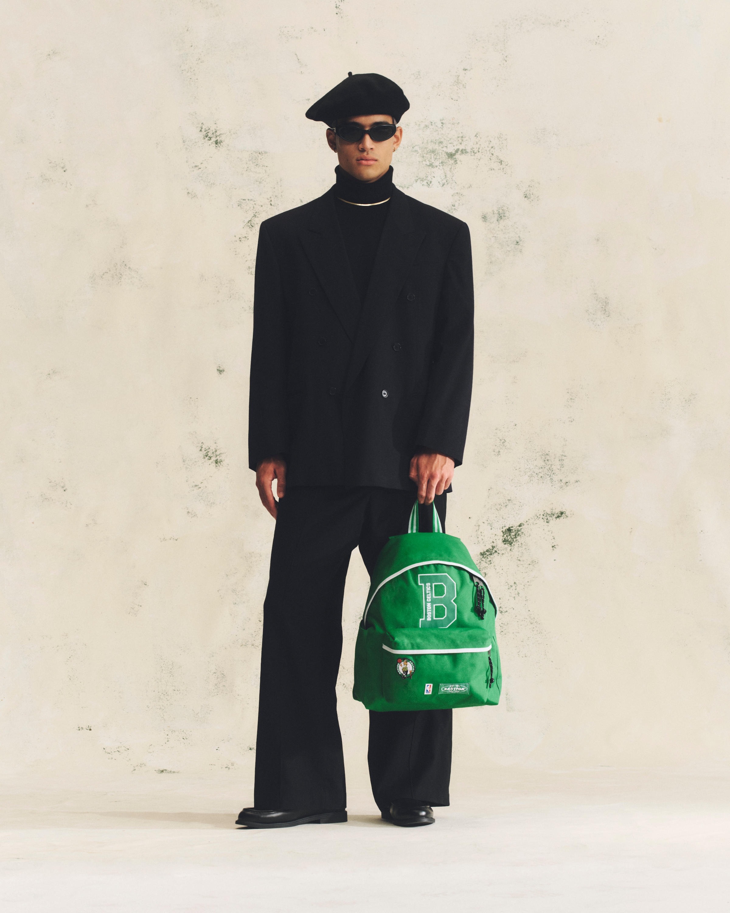 Eastpak Sac à dos de loisirs »DAY PAK'R NBA« Sac à dos de loisirs unisexe avec compartiment pour ordinateur portable 14" pour fans de basket NBA