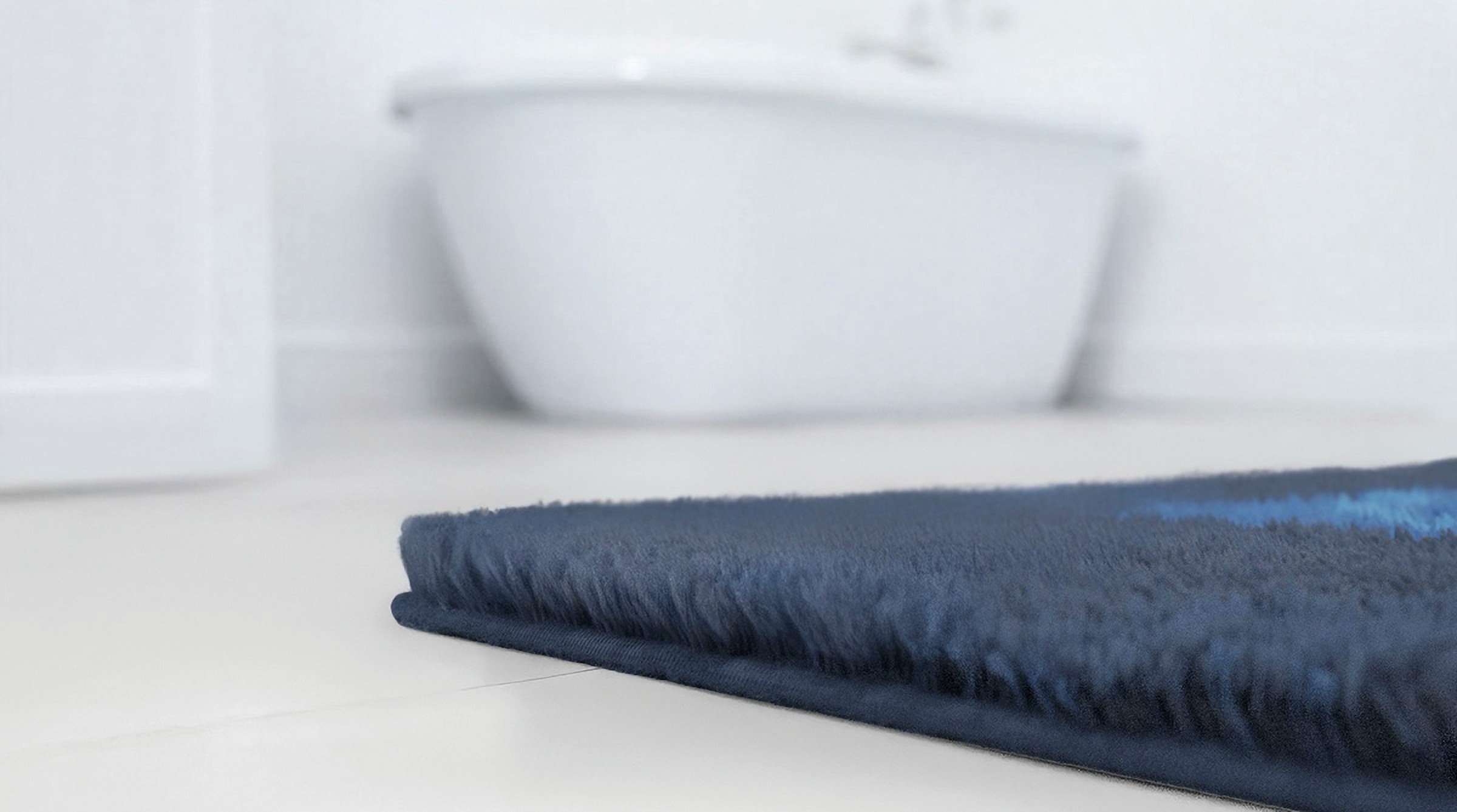 Grund Badematte »Greta« Höhe 20 mm rutschhemmend beschichtet schnell trocknend 5 Jahre GRUND Garantie, Made in Europe, sehr weicher Flor