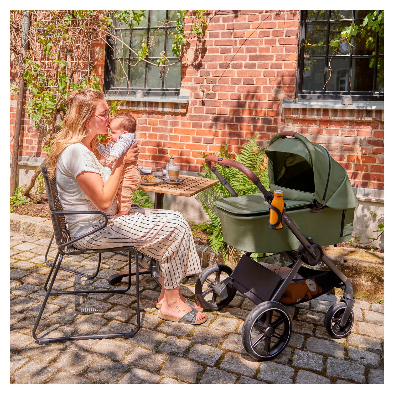 Hauck Kombi-Kinderwagen »Comfort N Care« 22 kg Belastbarkeit bis 22 kg