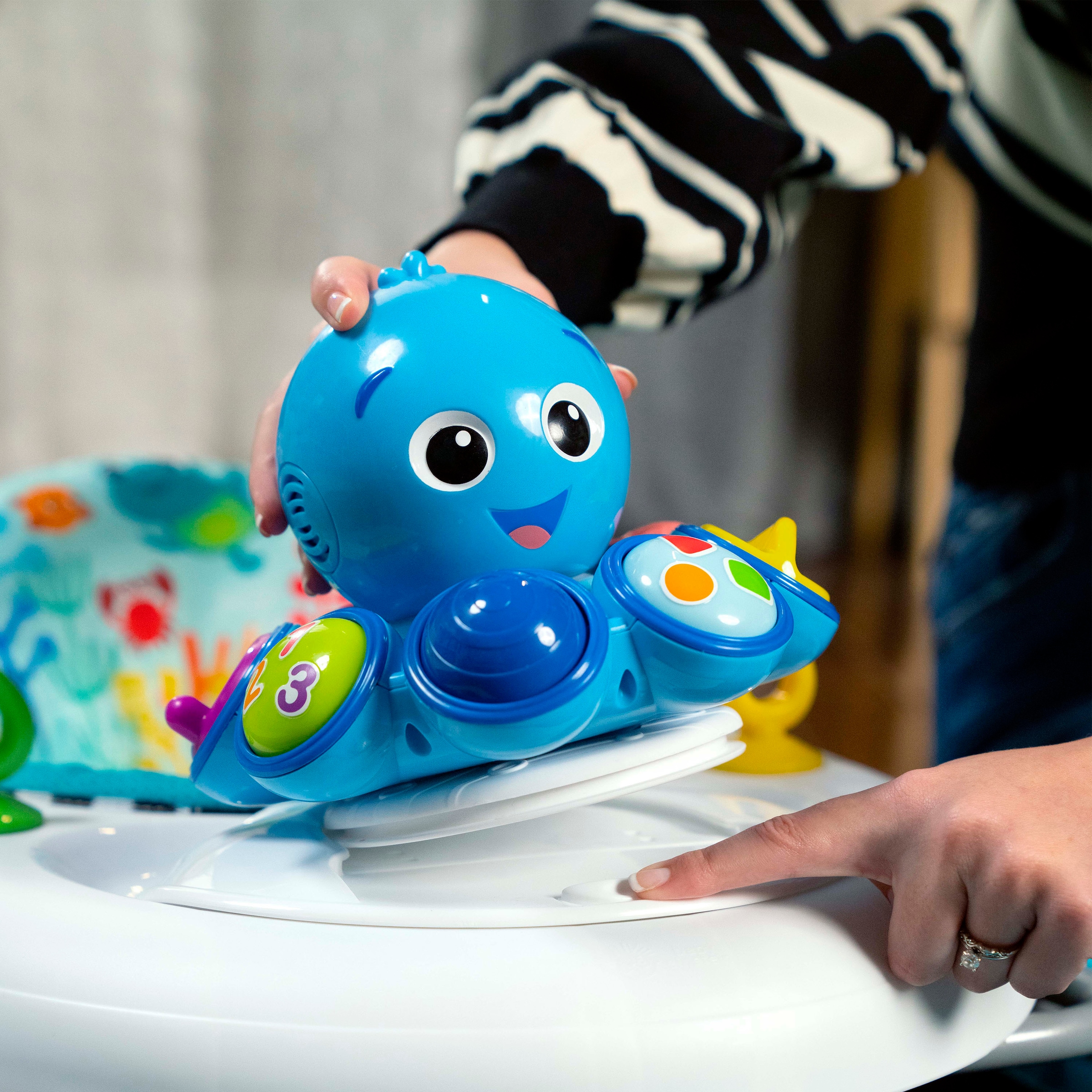 Baby Einstein Lauflernhilfe »Step & Twirl Opus™ 4-in-1 Activity Walker« mit Licht und Sound