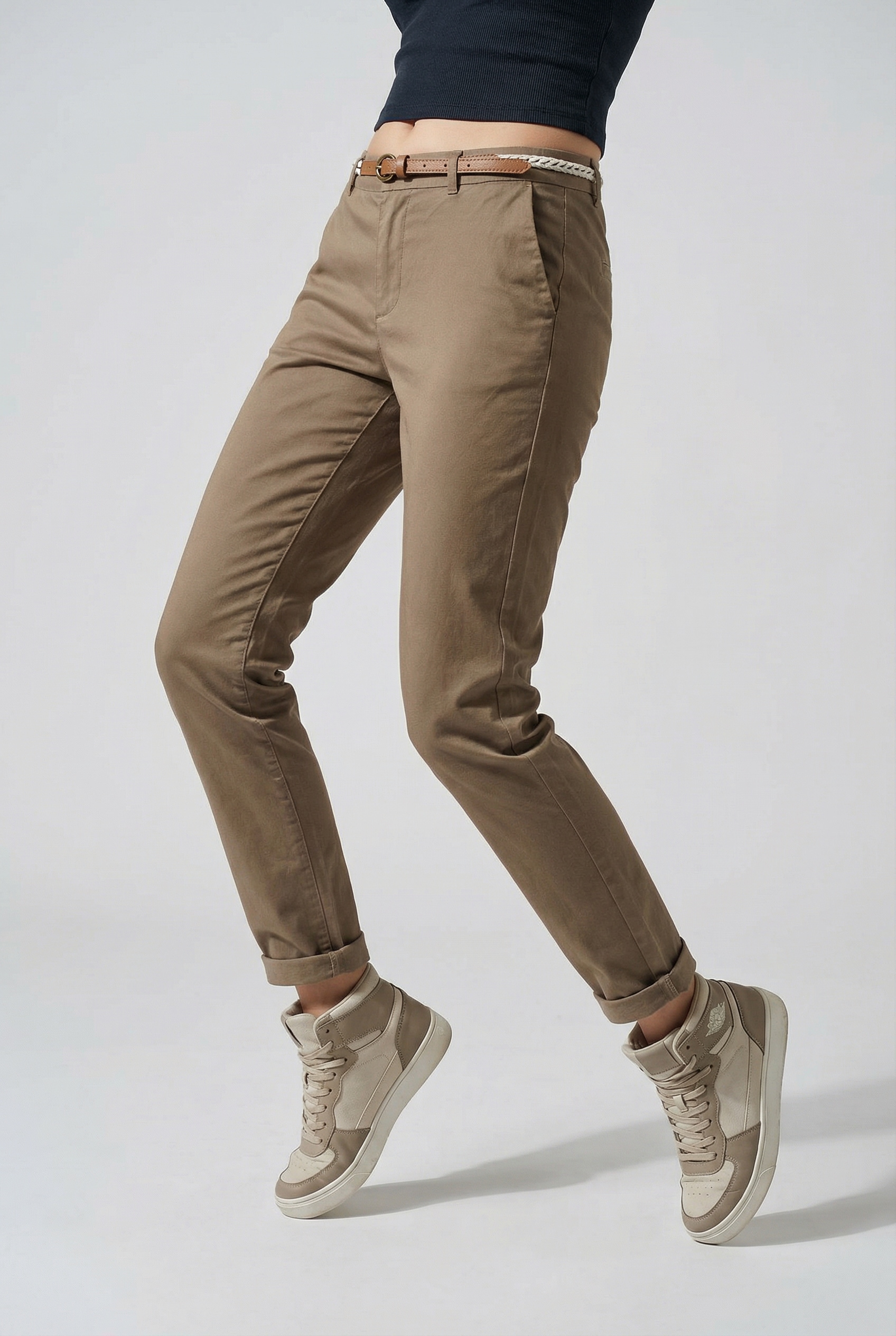 ONLY Chinohose »ONLBIANA – Chinohose mit Gürtel und Umschlagsaum«  slim fit, modisch, Web, Baumwollmischung