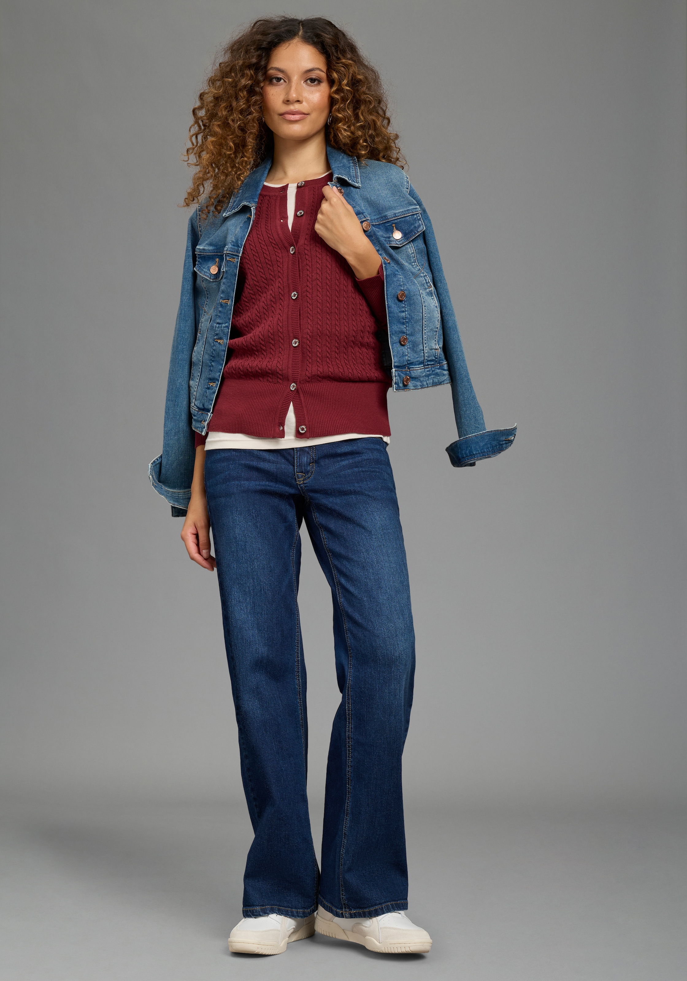 KangaROOS Veste en tricot forme mi-longue, coupe ajustée, en maille fine et tricot