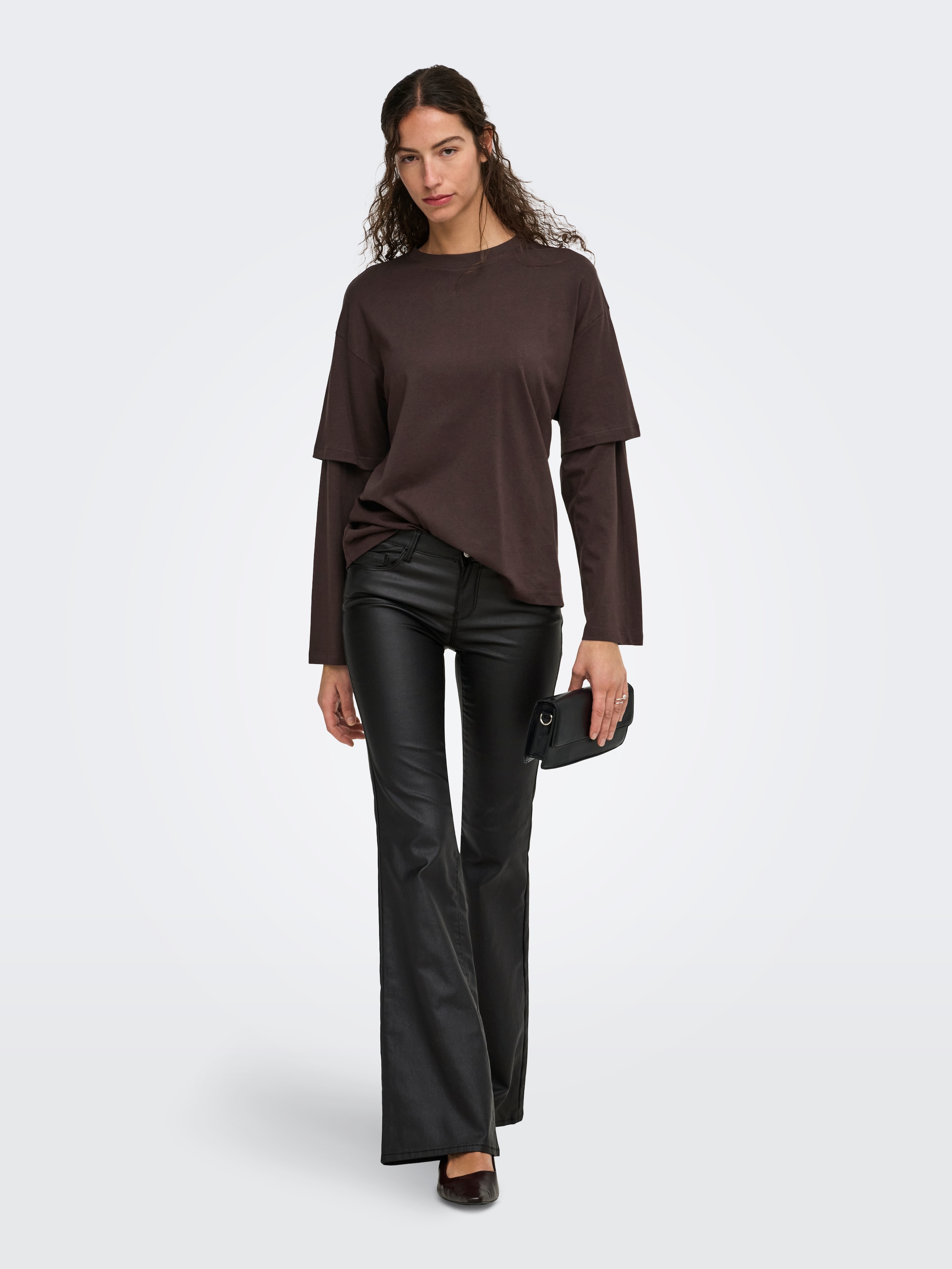 ONLY Jeans bootcut »ONLHELLA LW RETRO FLARED PANT PNT« Viskosemischung, low waist