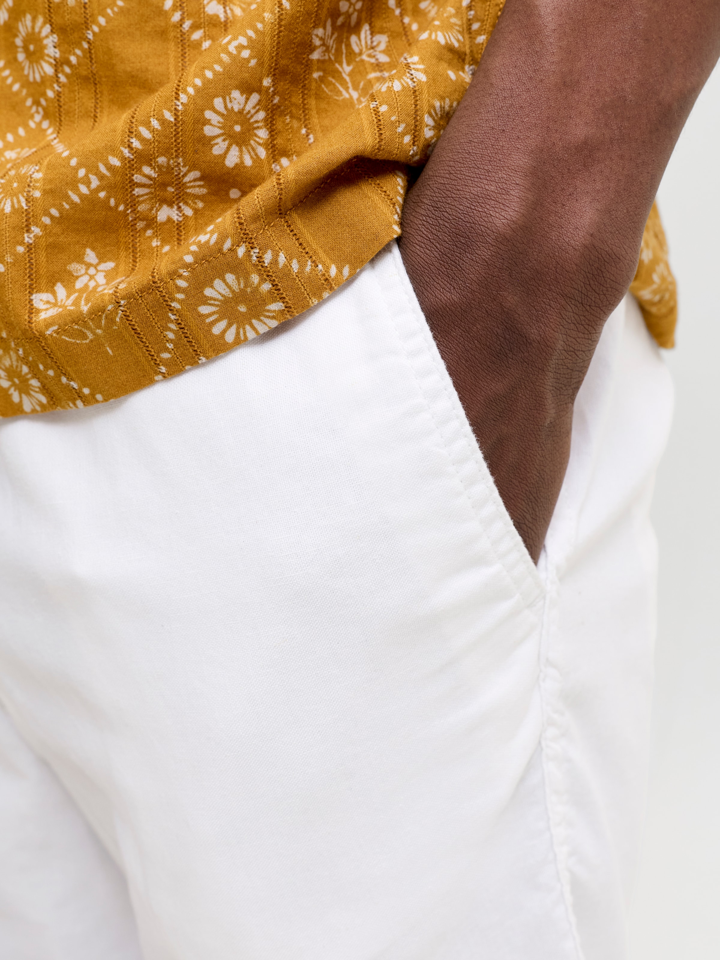 Jack & Jones Short »JPSTJAIDEN HYBRID BONDI JOG SHORT REG SN«  mélange de coton, coupe ample