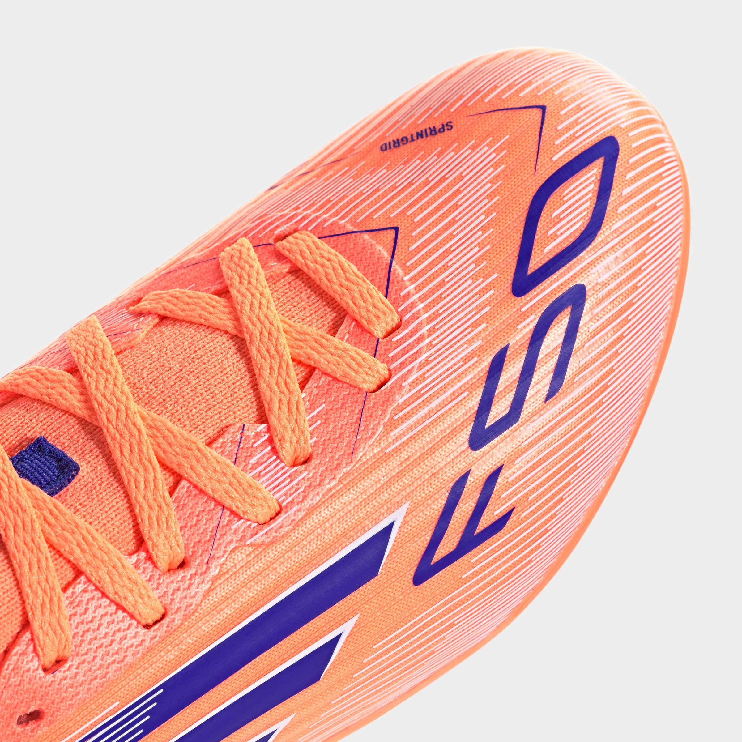 adidas Performance Chaussure de football »F50 LEAGUE KUNSTRASEN NEUERER GENERATION, HART- UND ASCHENPLÄTZE  KIND«  geeignet für Rasen- und Kunstrasenplätze, für Kinder & Jugendliche