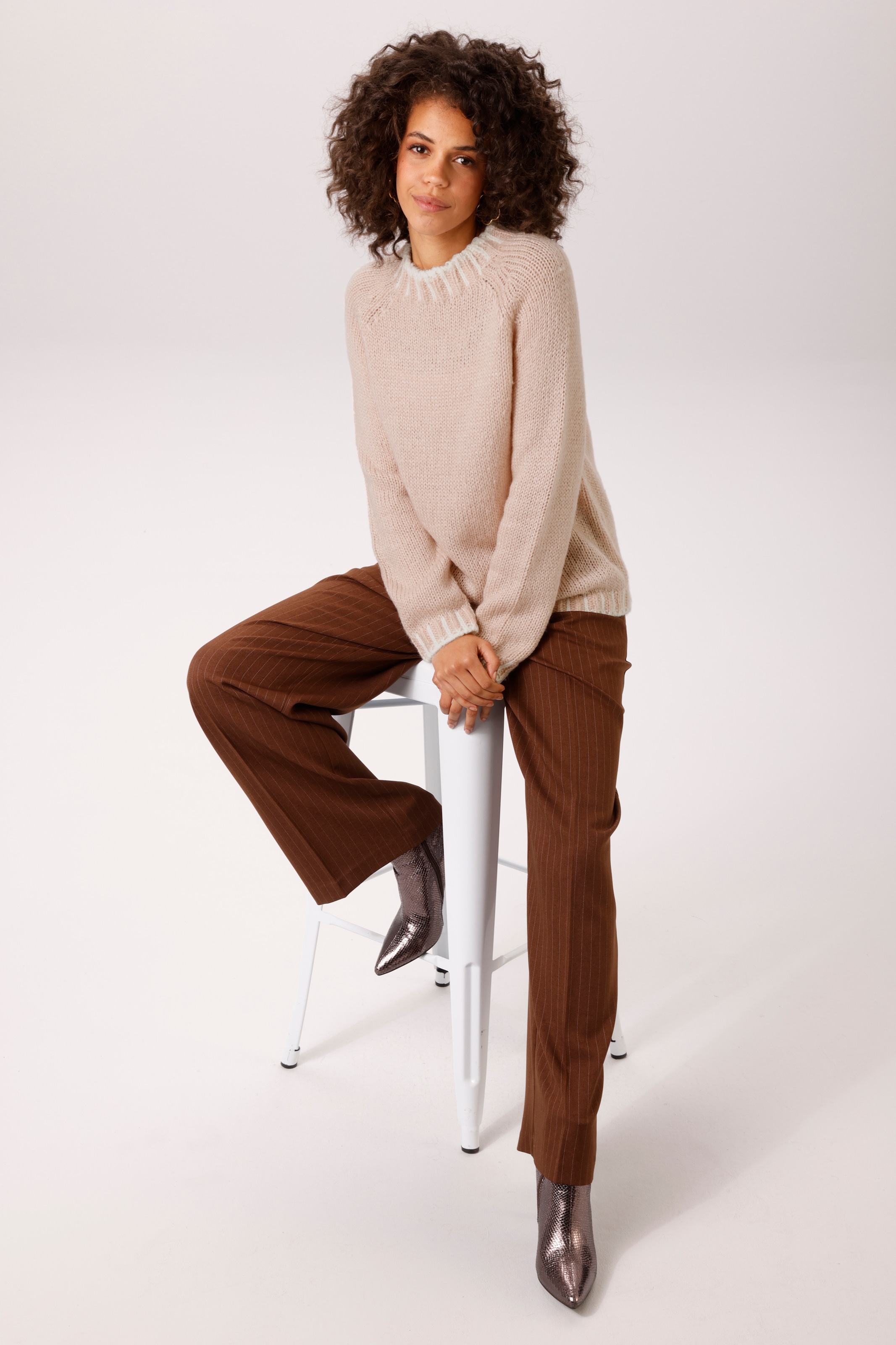 Aniston CASUAL Pull en tricot avec bords côtes à motifs