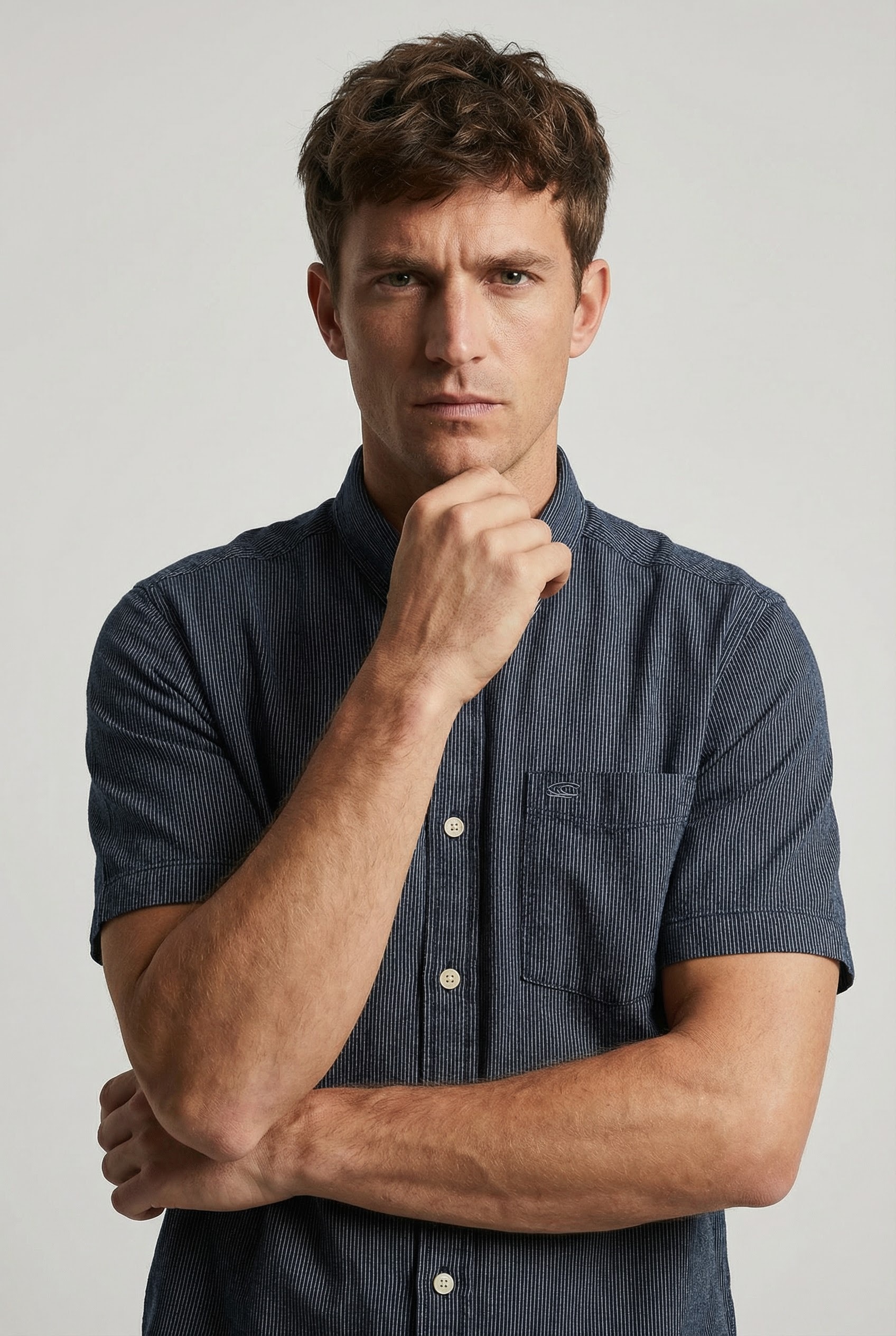 camel active Chemise à manches courtes mit Button-Down-Kragen