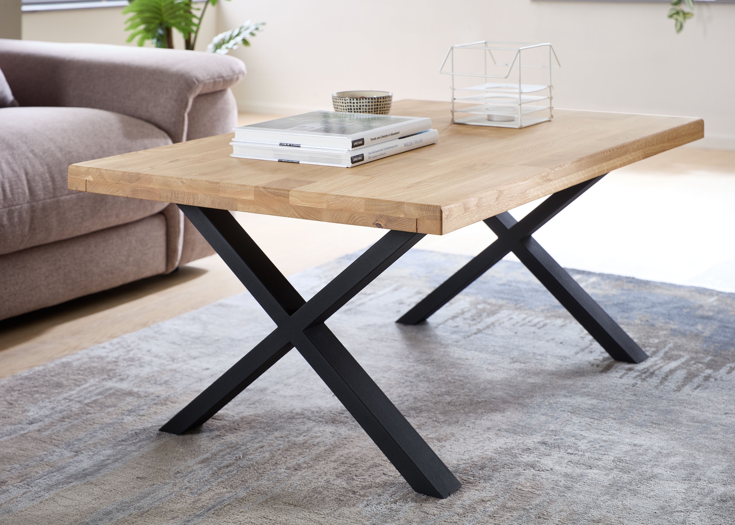Stolkom Table basse »Chris Wohnzimmertisch Eiche Massivholz, BxHxT 110x47x70 cm« Gerade Kante, Industrial Style Eiche Massivholz