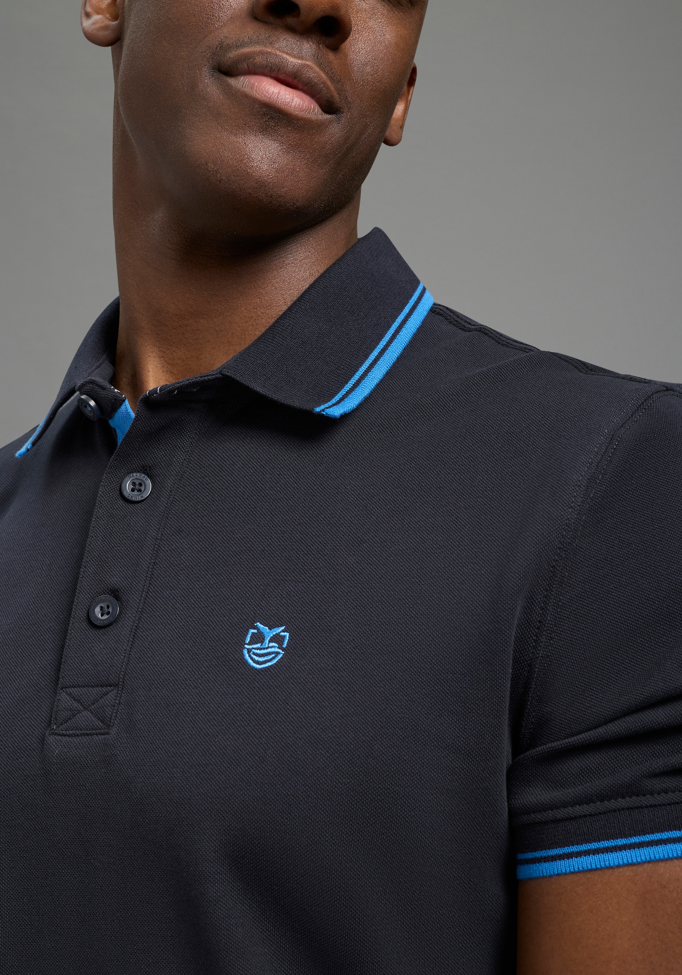 DELMAO Polo »Neue Kollektion!« normale Passform, Kurzarm, mit Stickerei