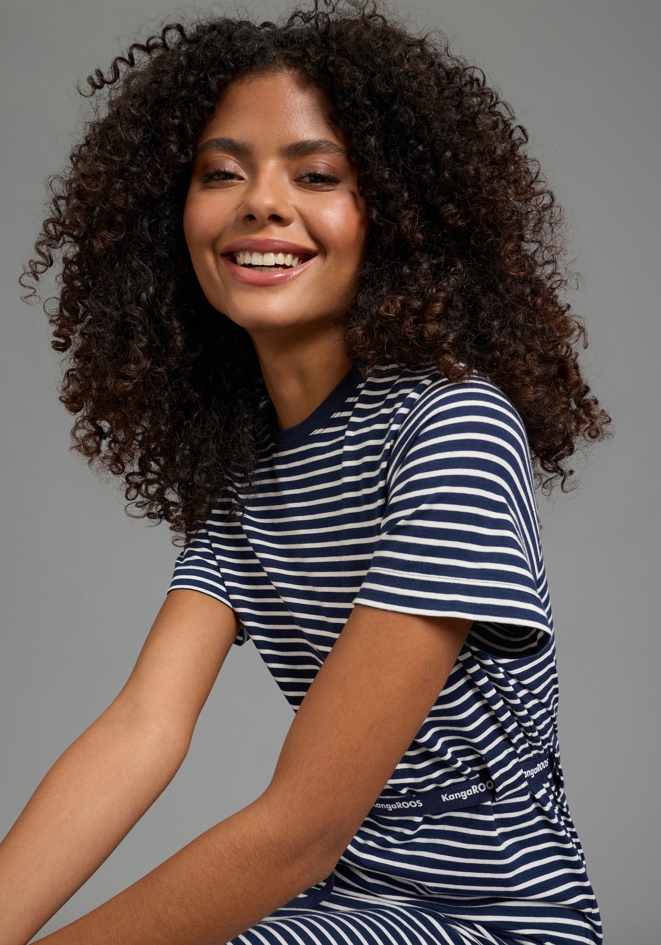 KangaROOS Robe midi 2 pièces tlg. im sportlichen Look aus festem Jersey