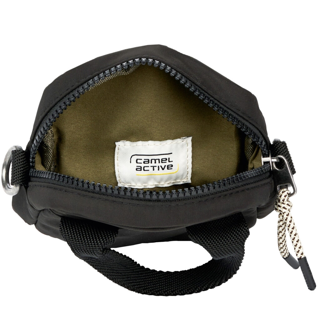 camel active Sac pour téléphone portable »Aurum« en polyester recyclé à structure nylon, léger et avec détails fins