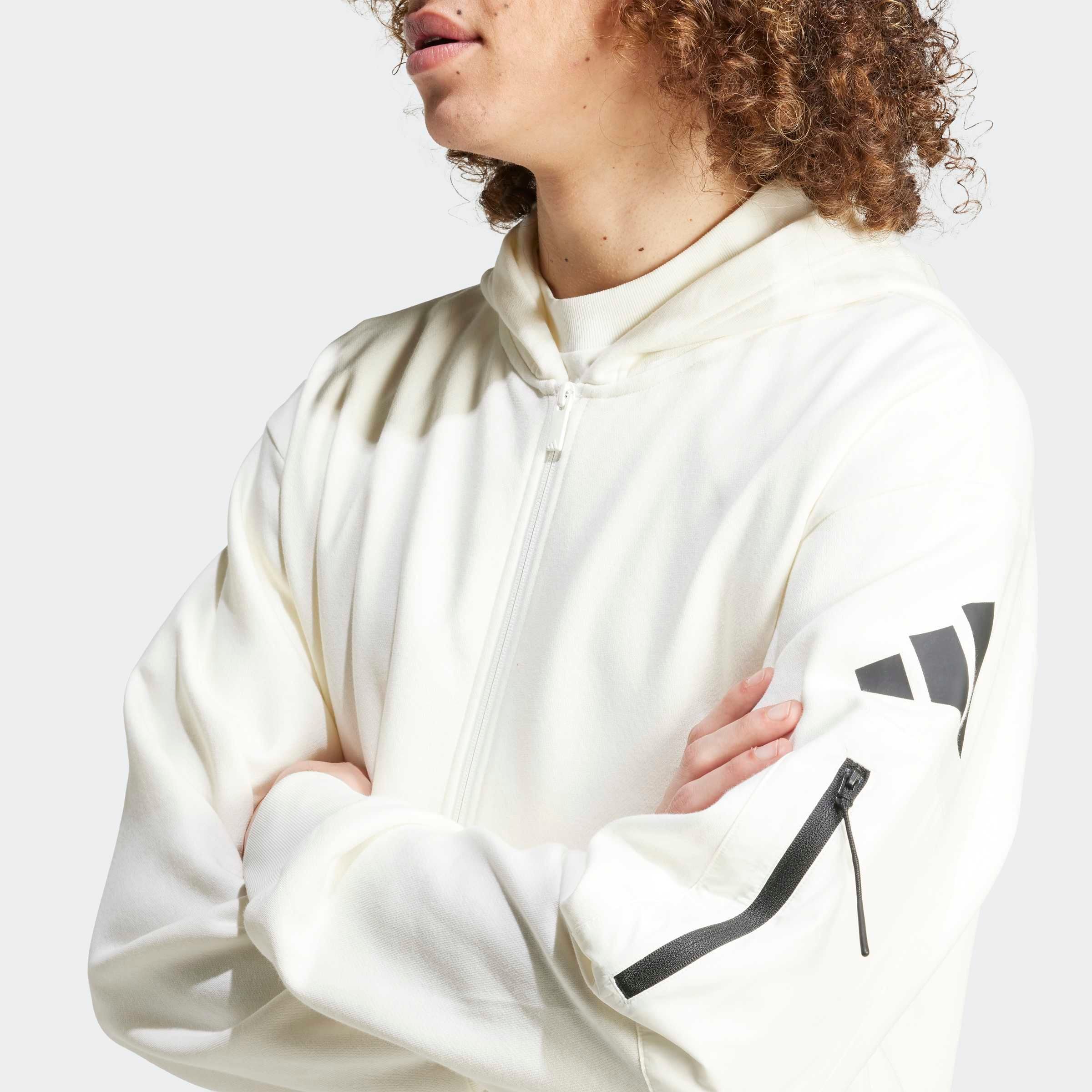 adidas Sportswear Kapuzensweatshirt »M CE FZ HD GD«
