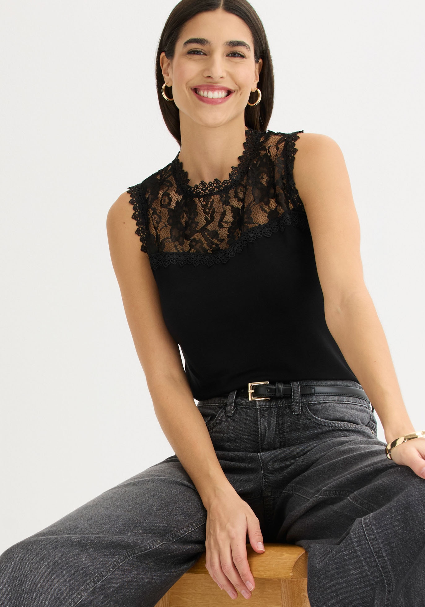 bonprix Haut de chemise 1 ajusté, avec détails en dentelle, fermeture raffinée au dos
