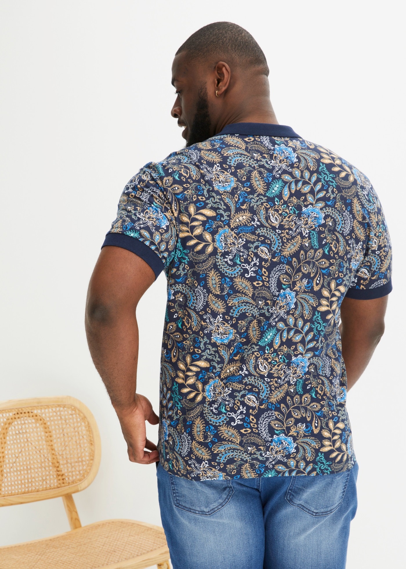 bonprix Polo avec imprimé paisley, design à manches courtes, coupe régulière