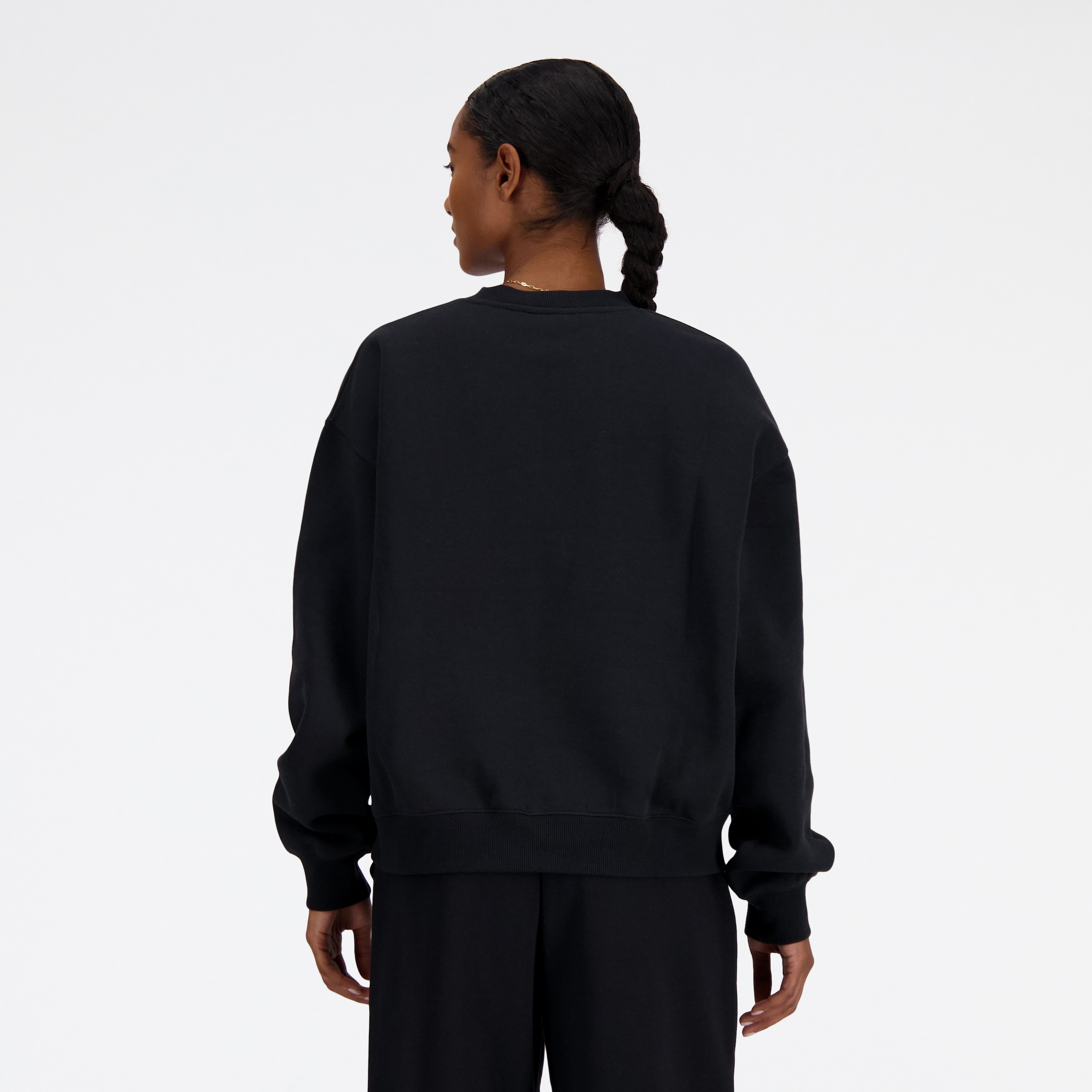 New Balance Sweat-shirt »SPORT ESSENTIALS FLEECE CREW«, avec encolure ronde, polaire douce, en coton et polyester
