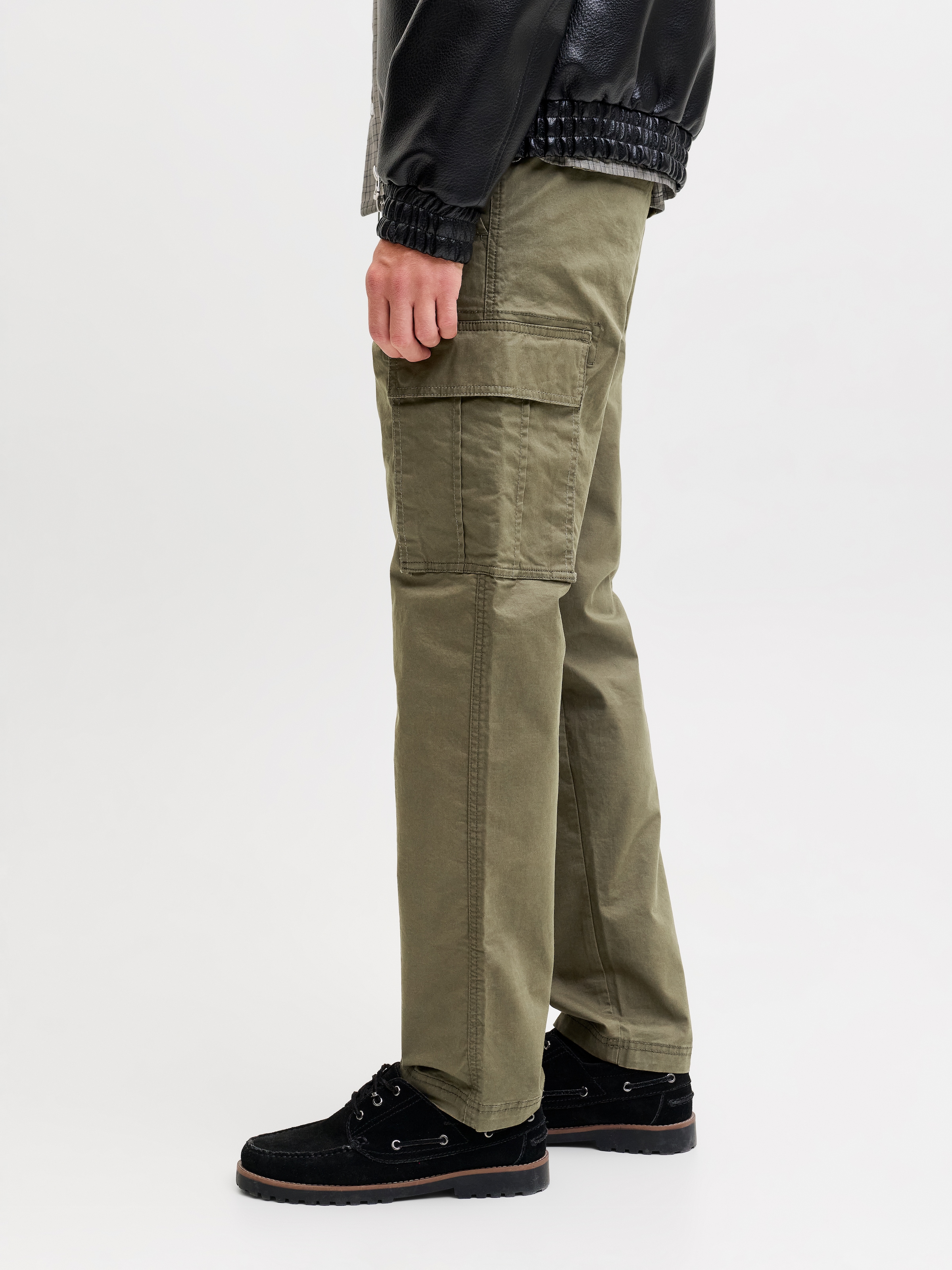 Jack & Jones Pantalon cargo »JPSTKANE FRANK CARGO NOOS«  mélange de coton, coupe ample