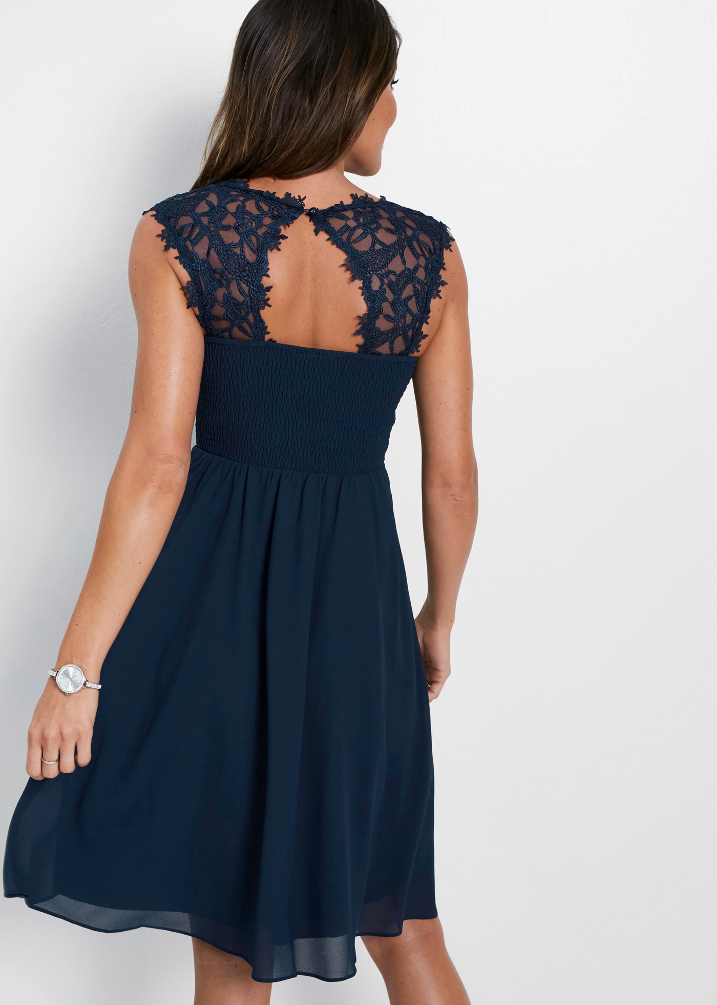 bonprix Minikleid »Minikleid mit Spitze« 1 tlg. für besondere Anlässe, aus Polyester, taillierte Passform