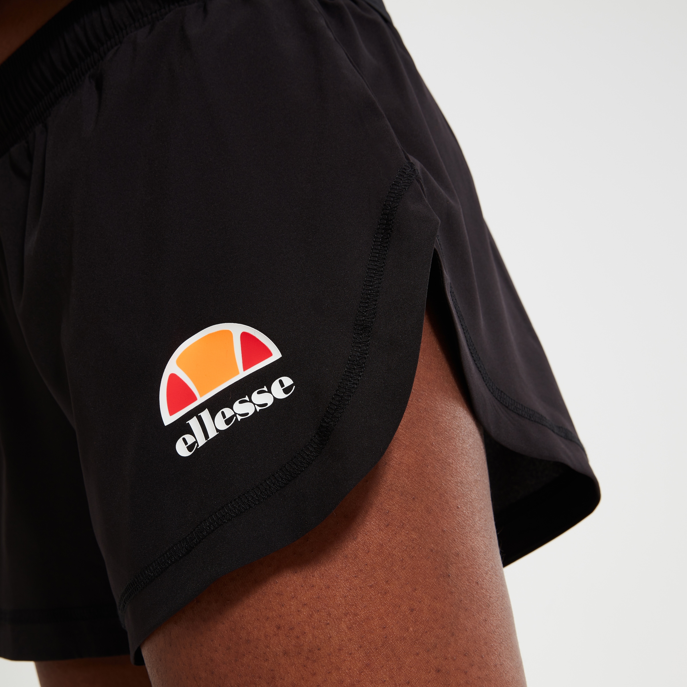 Ellesse Shorts »D SHORTS«  mit elastischem Bund