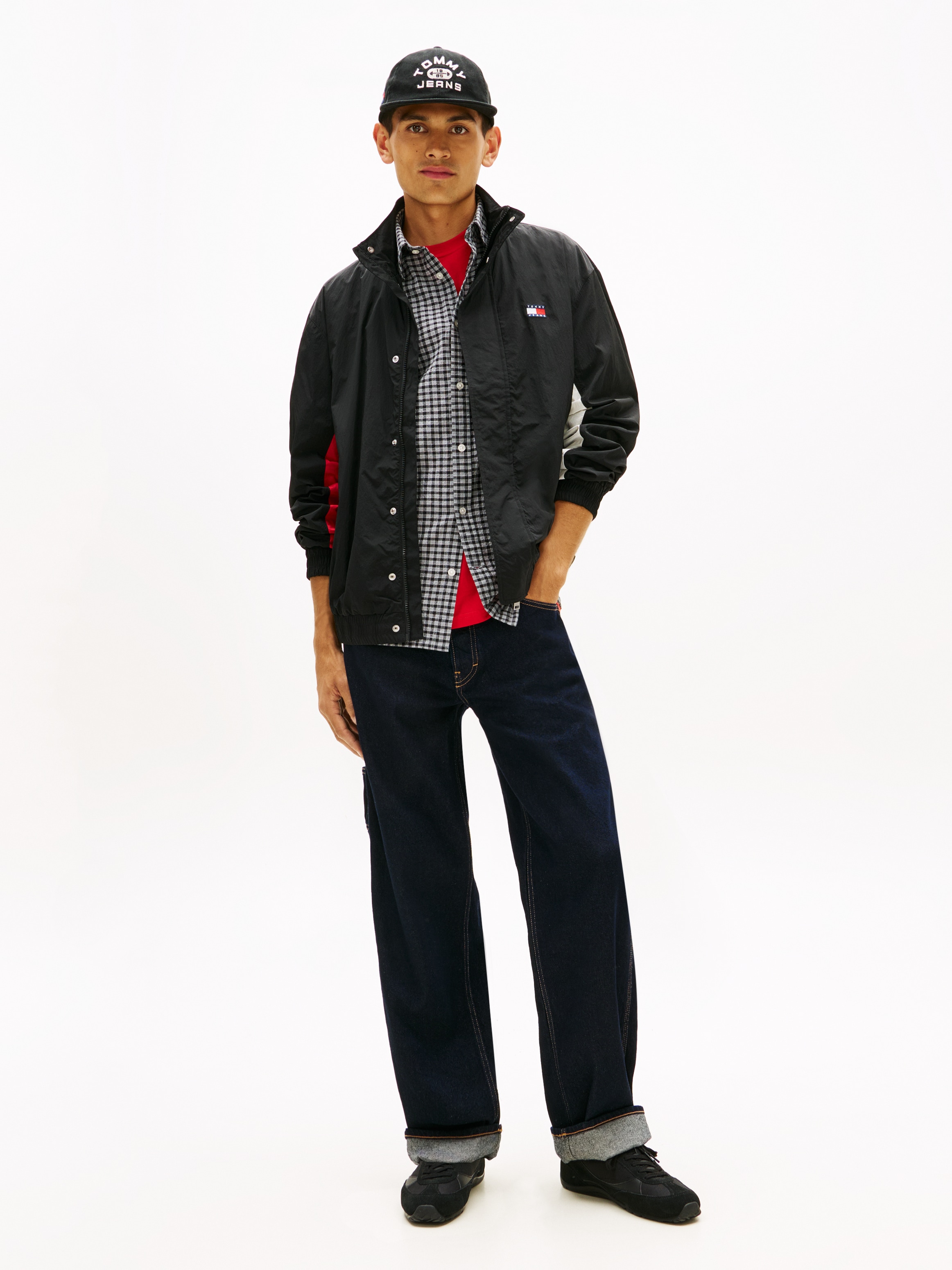 Tommy Jeans Coupe-vent »TJM HERITAGE FLAG« ohne Kapuze Regular fit mit Stehkragen und Markenprint Rückenprint Tommy Flag