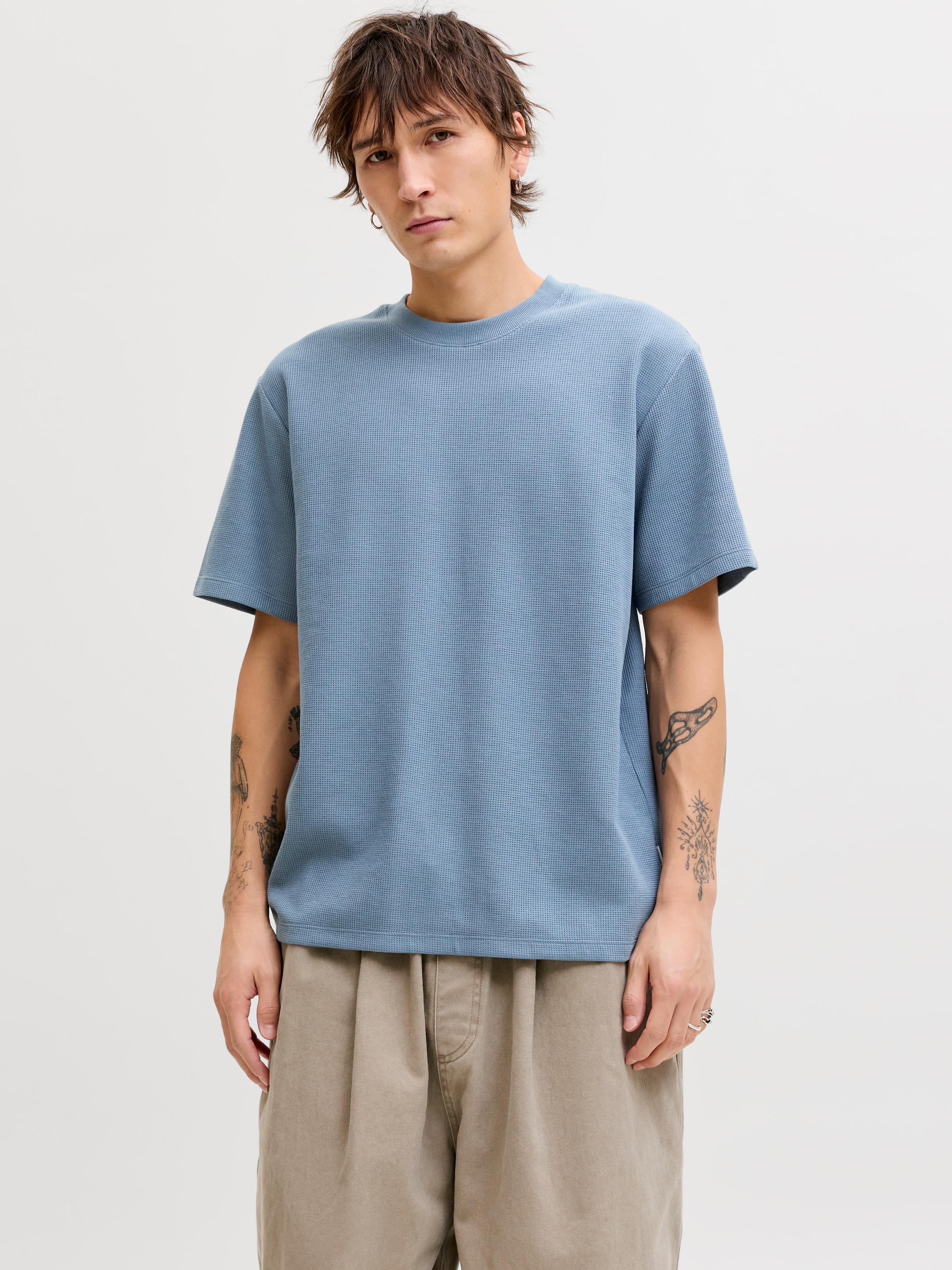 Jack & Jones Shirt à col rond »JJEAUSTIN TEE SS NOOS« Materialmix, relaxed fit