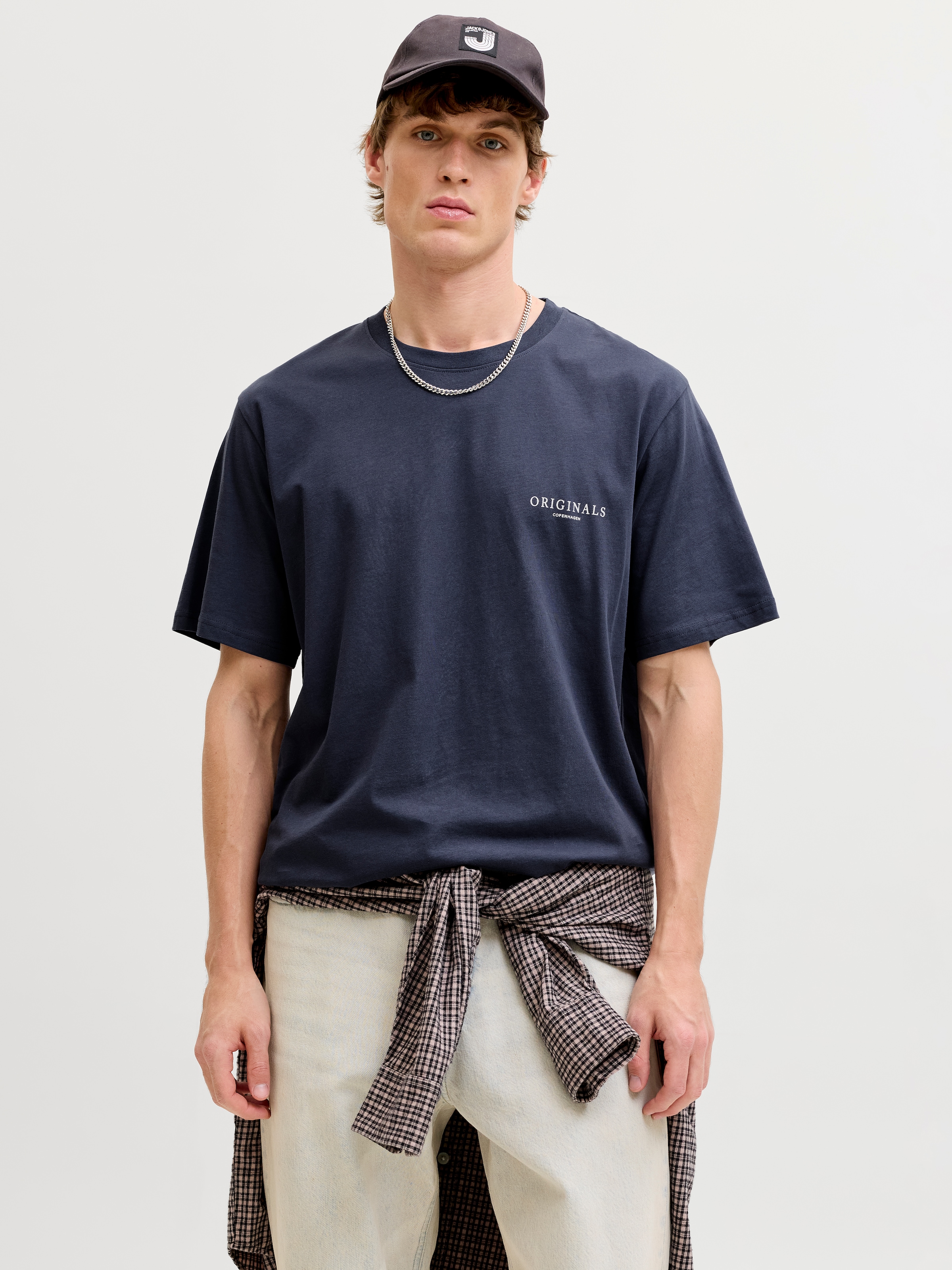 Jack & Jones T-shirt à manches courtes »JORMONTAUK AOP BACK TEE SS CREW NECK« coton, coupe régulière