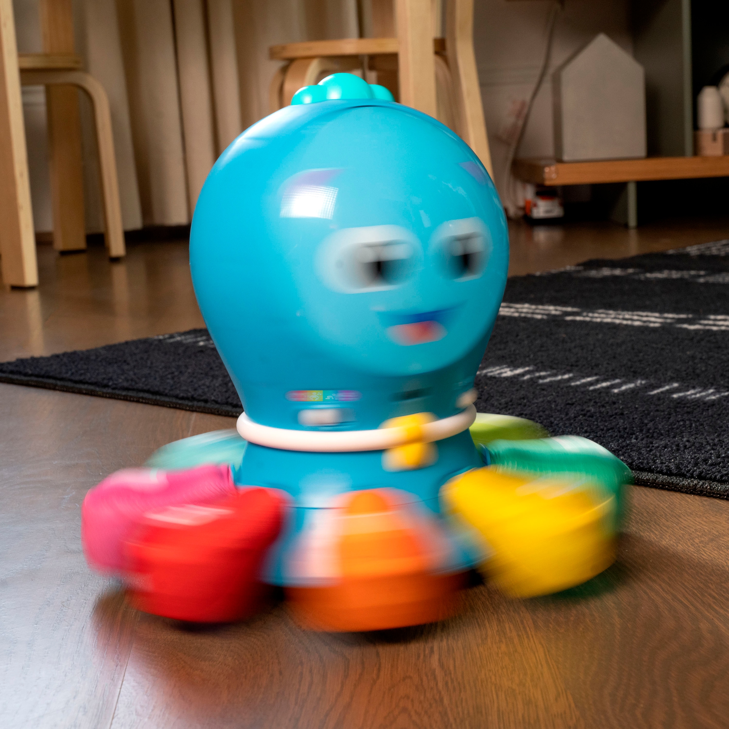 Baby Einstein Greifspielzeug »Go Opus Go™ 4-in-1 Crawl & Chase Pal« mit Sound