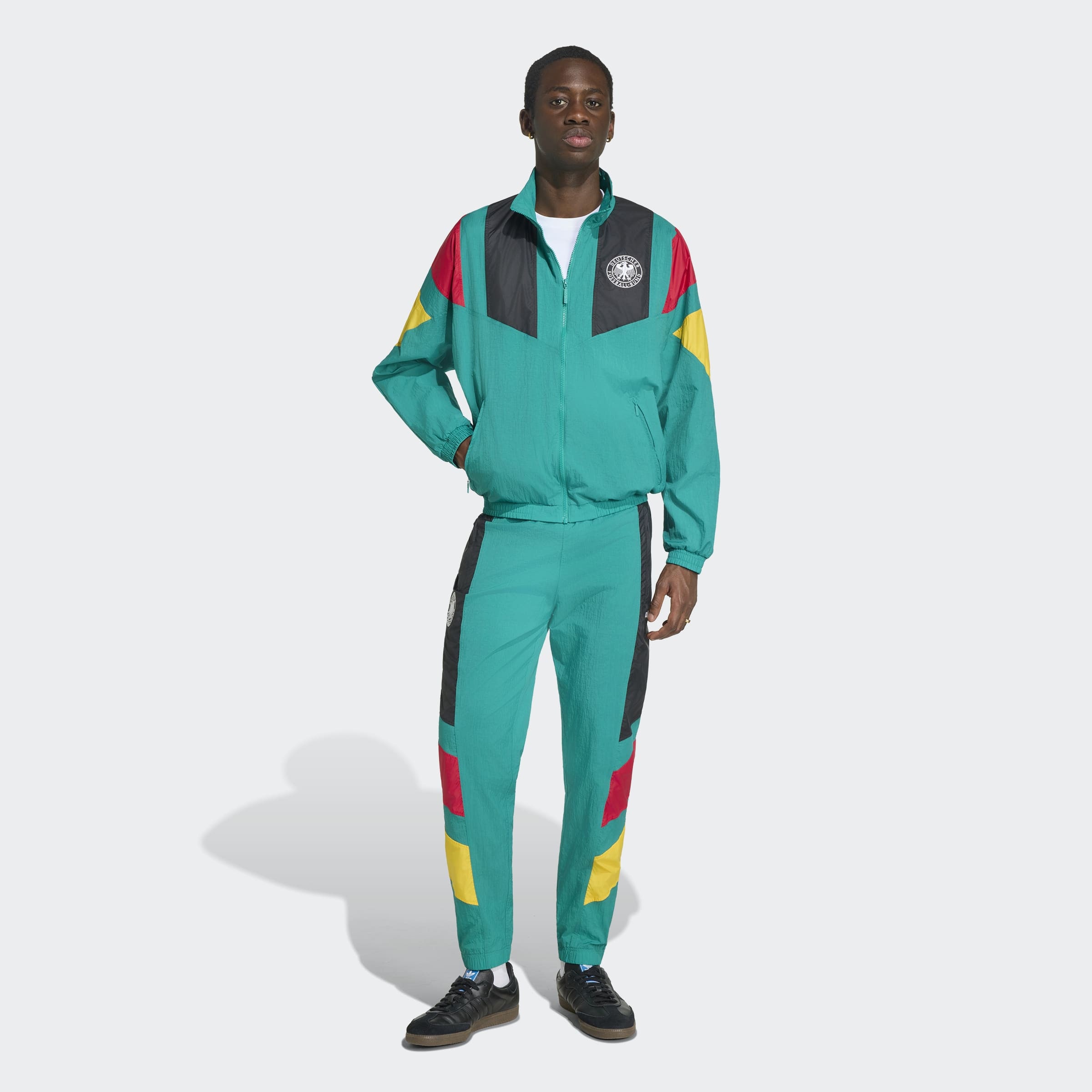 adidas Performance Veste d'entraînement »DEUTSCHLAND EQT« avec col montant, coupe ample, avec fermeture éclair