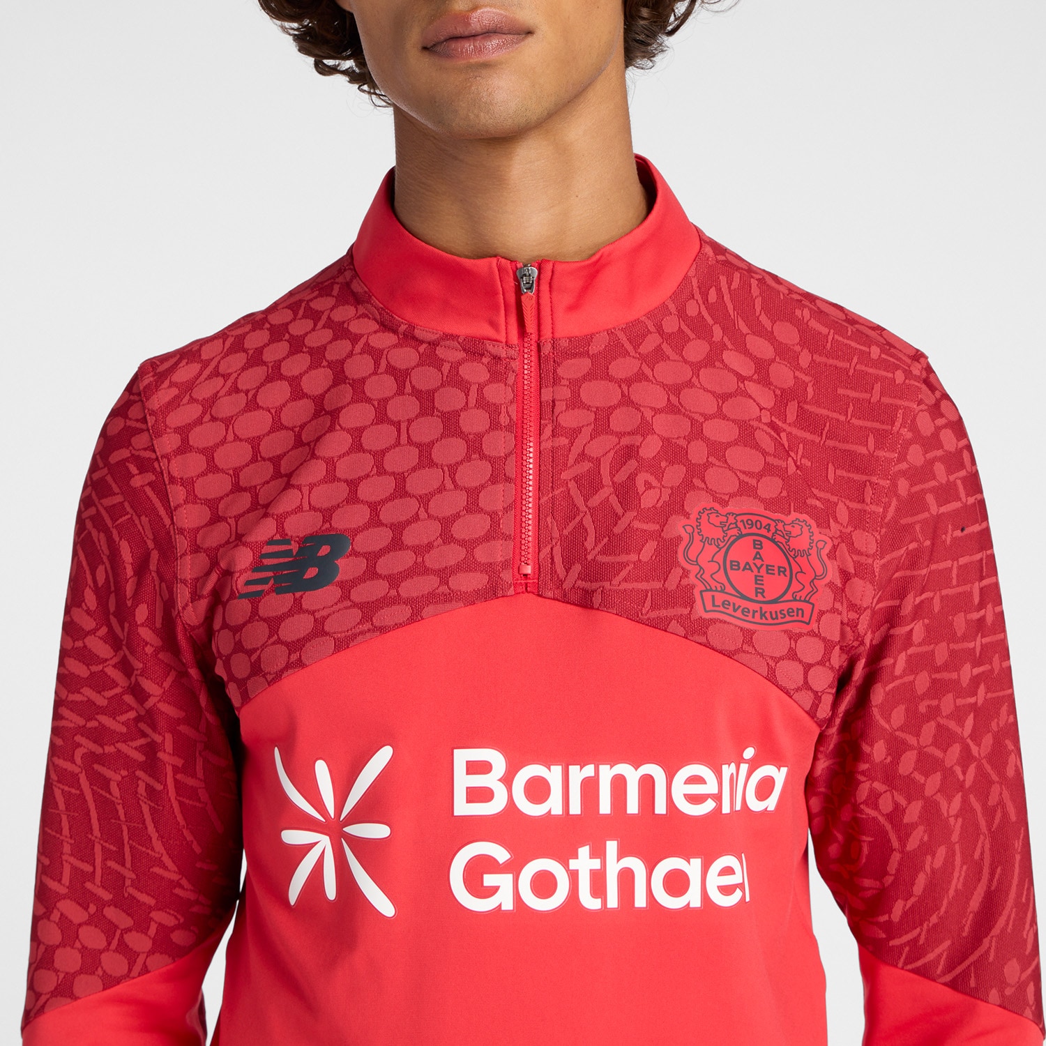 New Balance Trainingsshirt »BAYER 04 LEVERKUSEN MIDLAYER« Langarm-Schnitt, schnell trocknend, atmungsaktiv