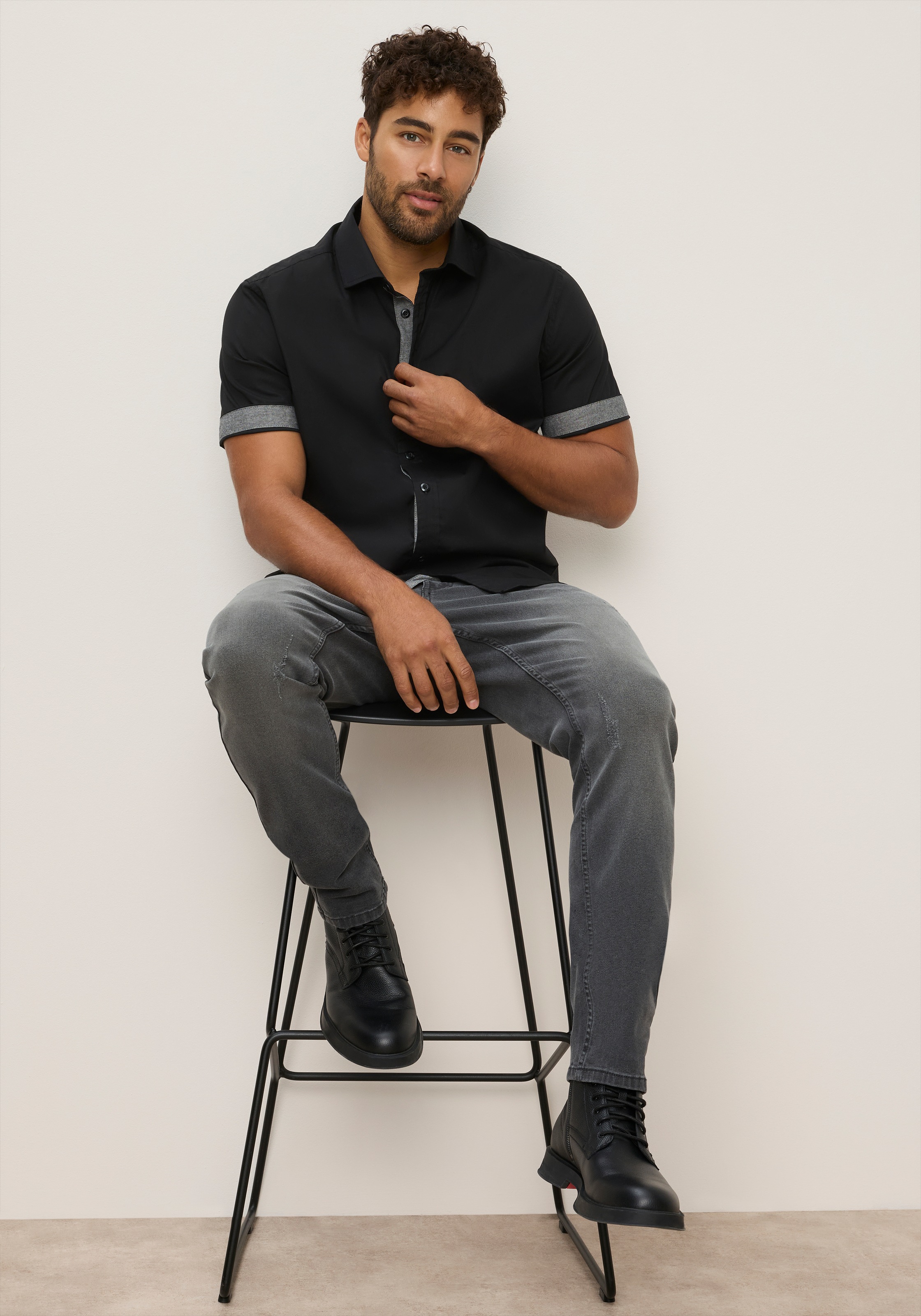 Bruno Banani Kurzarmhemd »mit kurzen Ärmel«