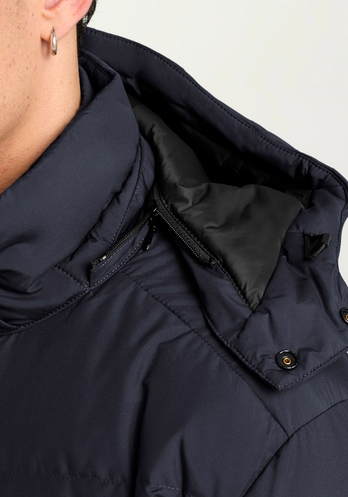 Jack Wolfskin Doudoune »COLONIUS JKT M RDS« avec capuche Doudoune, chaude, coupe-vent et déperlante