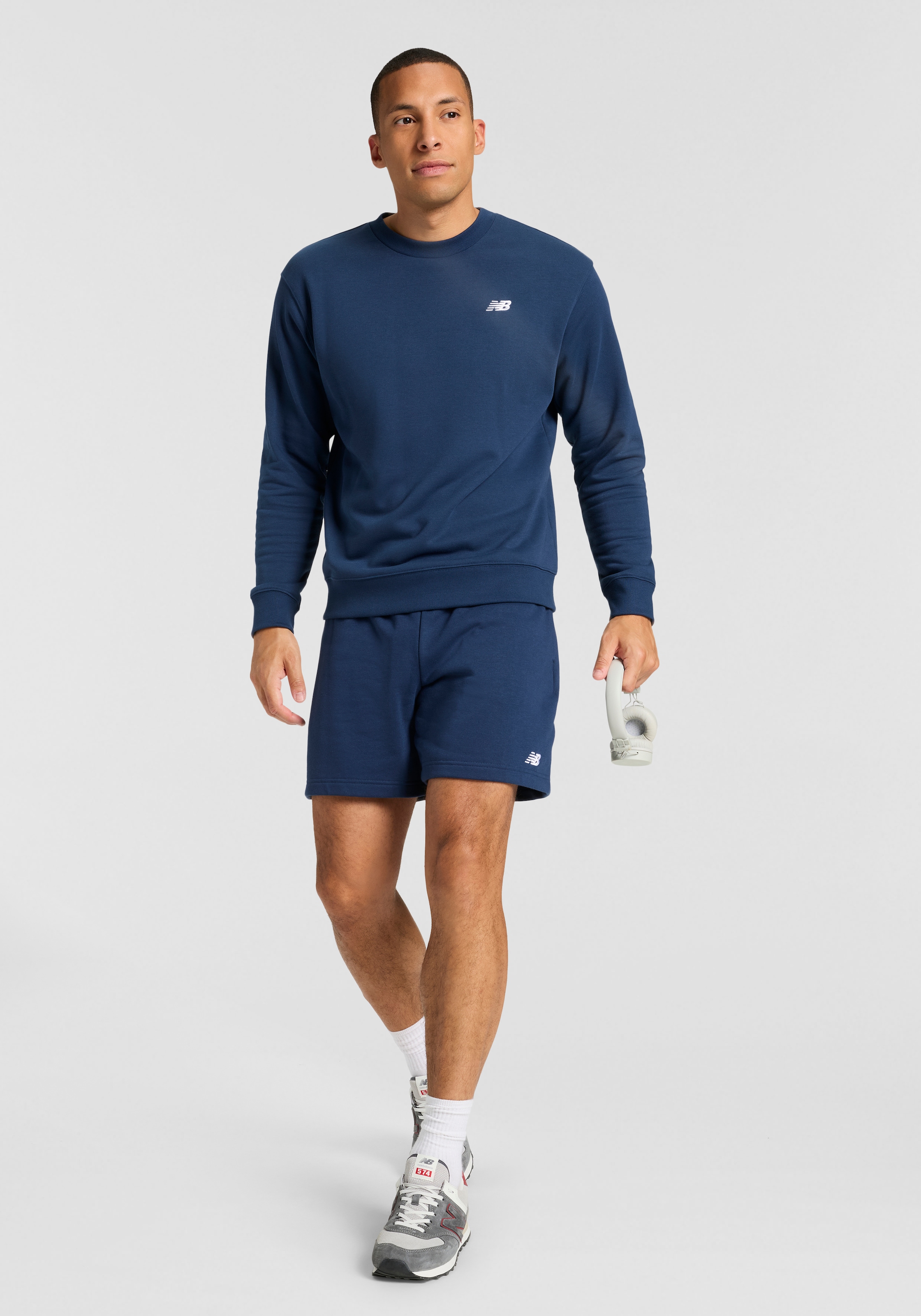 New Balance Sweatshirt »SPORT ESSENTIALS FRENCH TERRY CREW«, 1 pièces

