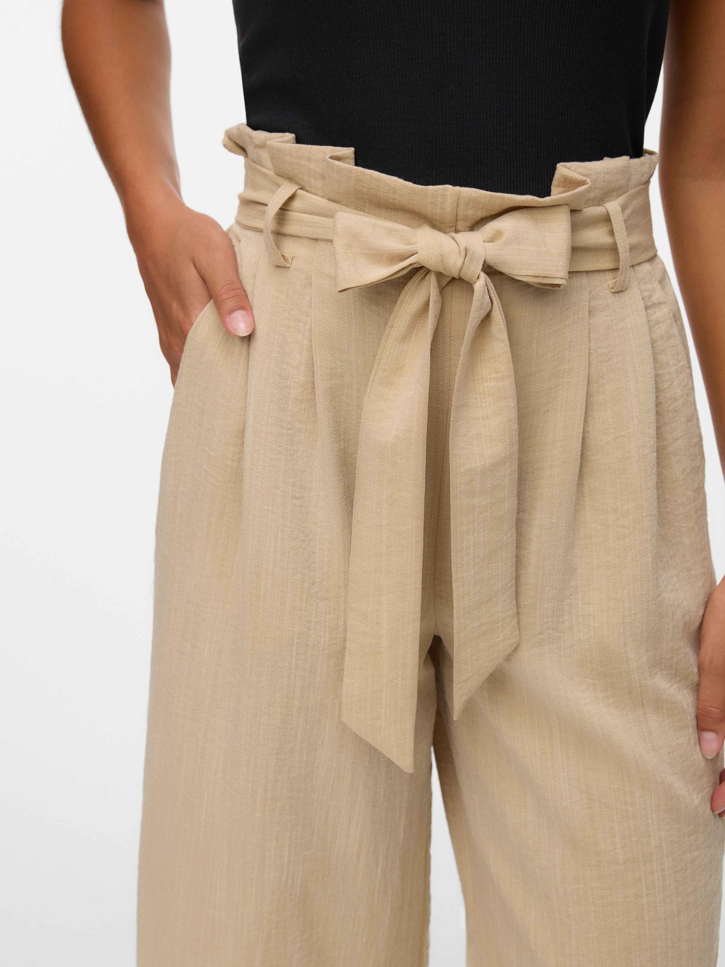 Vero Moda Pantalon paperbag »VMSYDNEY HW PAPERBAG ANKLE PANT NOOS«  Materialmix