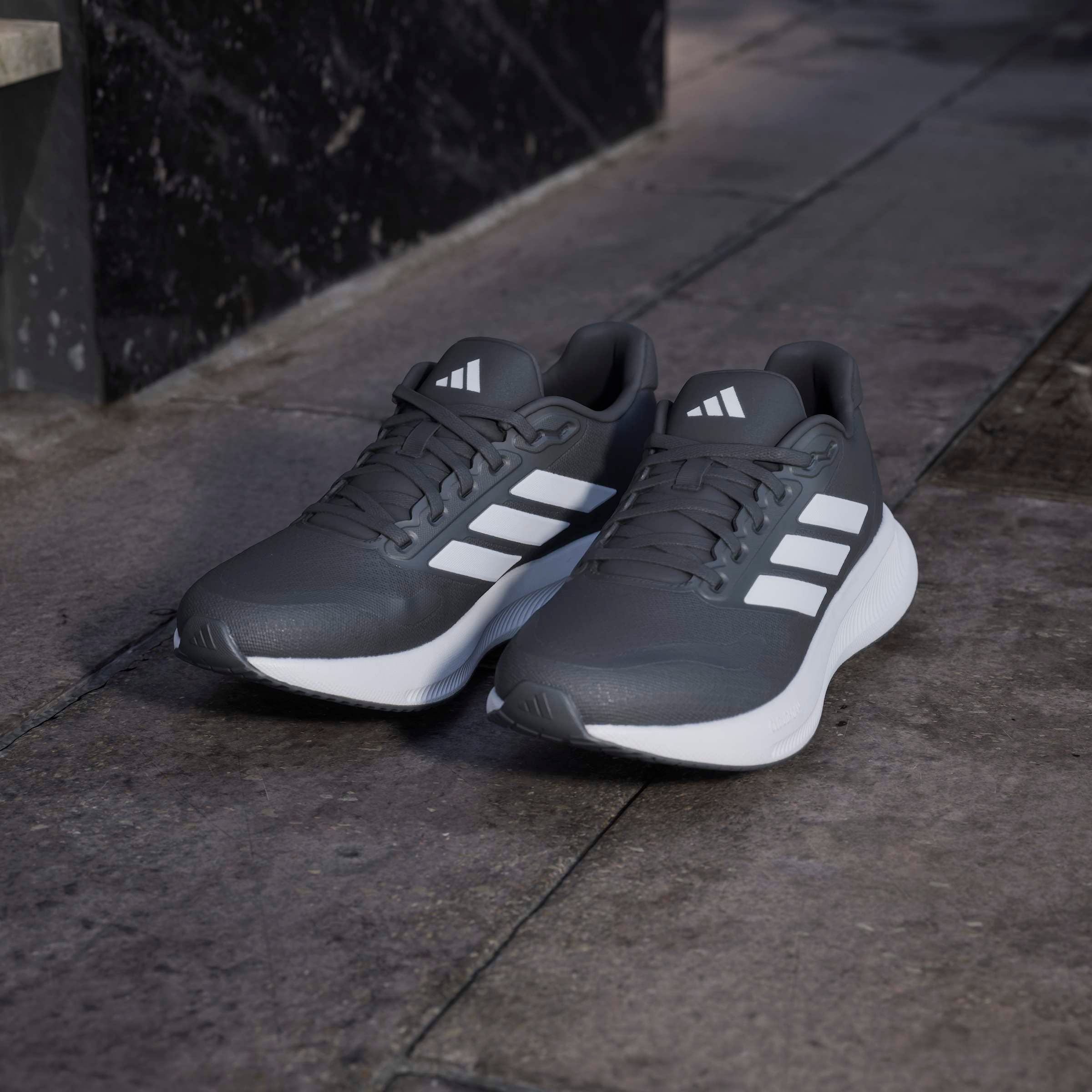 adidas Performance Chaussure de course »RUNFALCON 5«