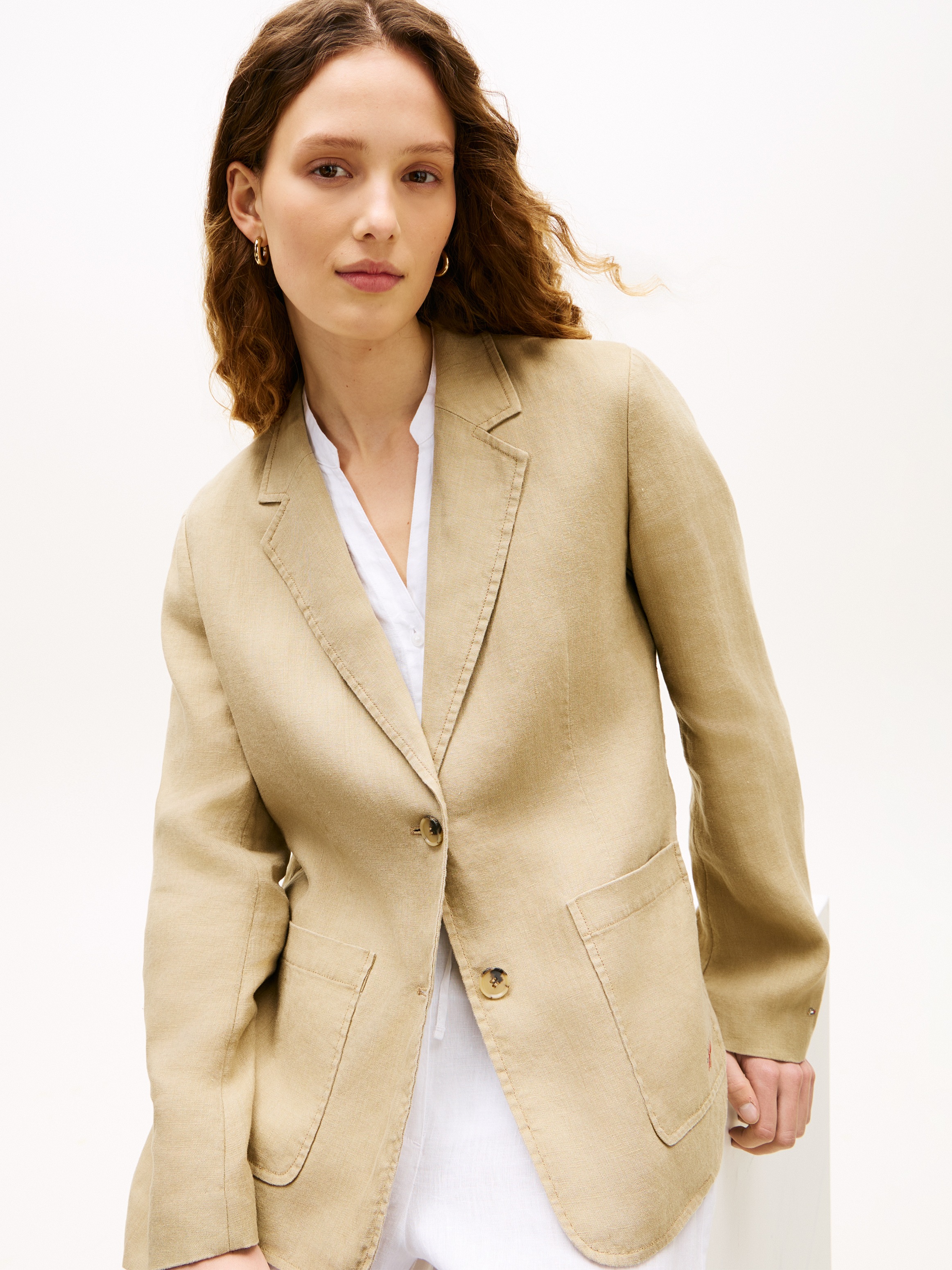 Tommy Hilfiger Blazer court »NEW ESS LINEN REG SB BLAZER« avec poches appliquées